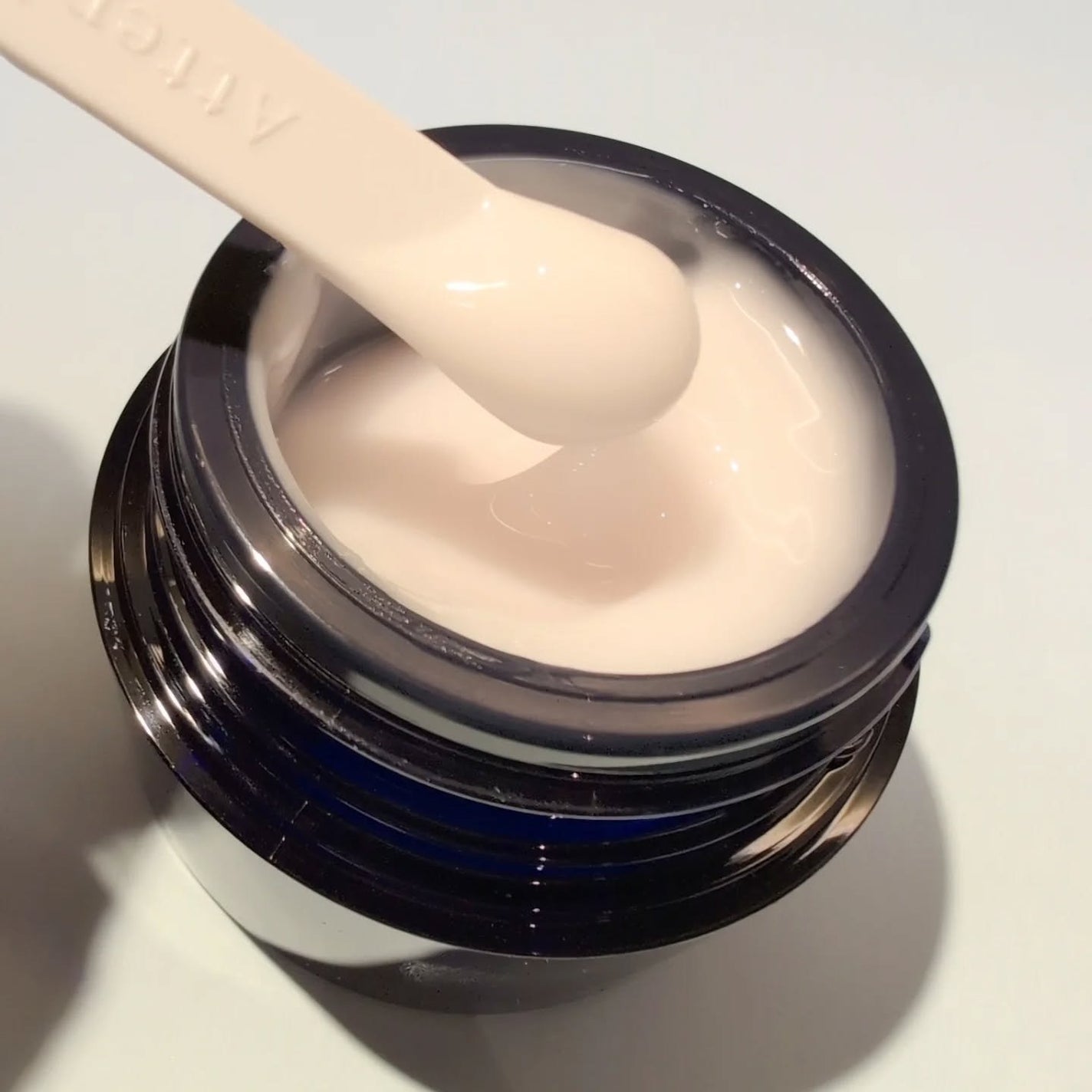 アテニア ミッドナイトモイスチャライザー/アテニア/フェイスクリームを使ったクチコミ(3枚目)