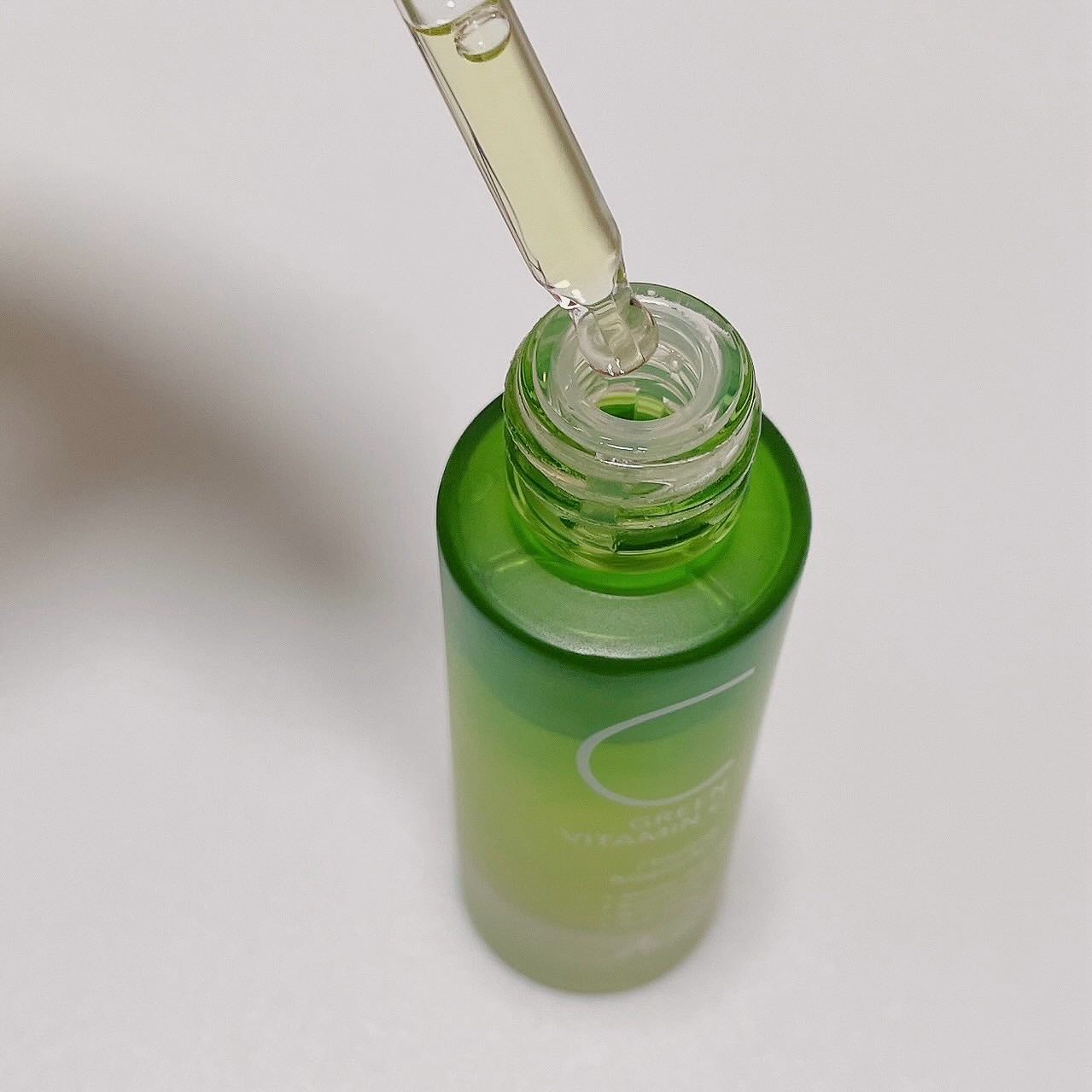 アリウル グリーンビタミンC トーニングセラム(アンプル)/Ariul/美容液を使ったクチコミ(3枚目)