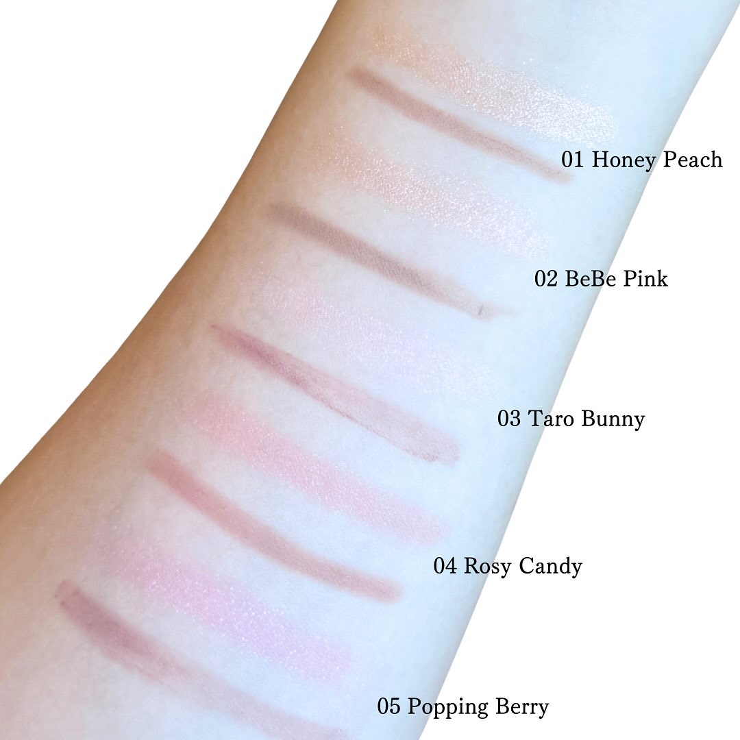 カラープレイデュアルライナー/2aN/スティックアイシャドウを使ったクチコミ（3枚目）