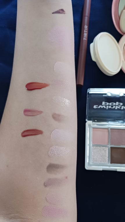 ラスティンググロスリップ/CEZANNE/口紅を使ったクチコミ(6枚目)