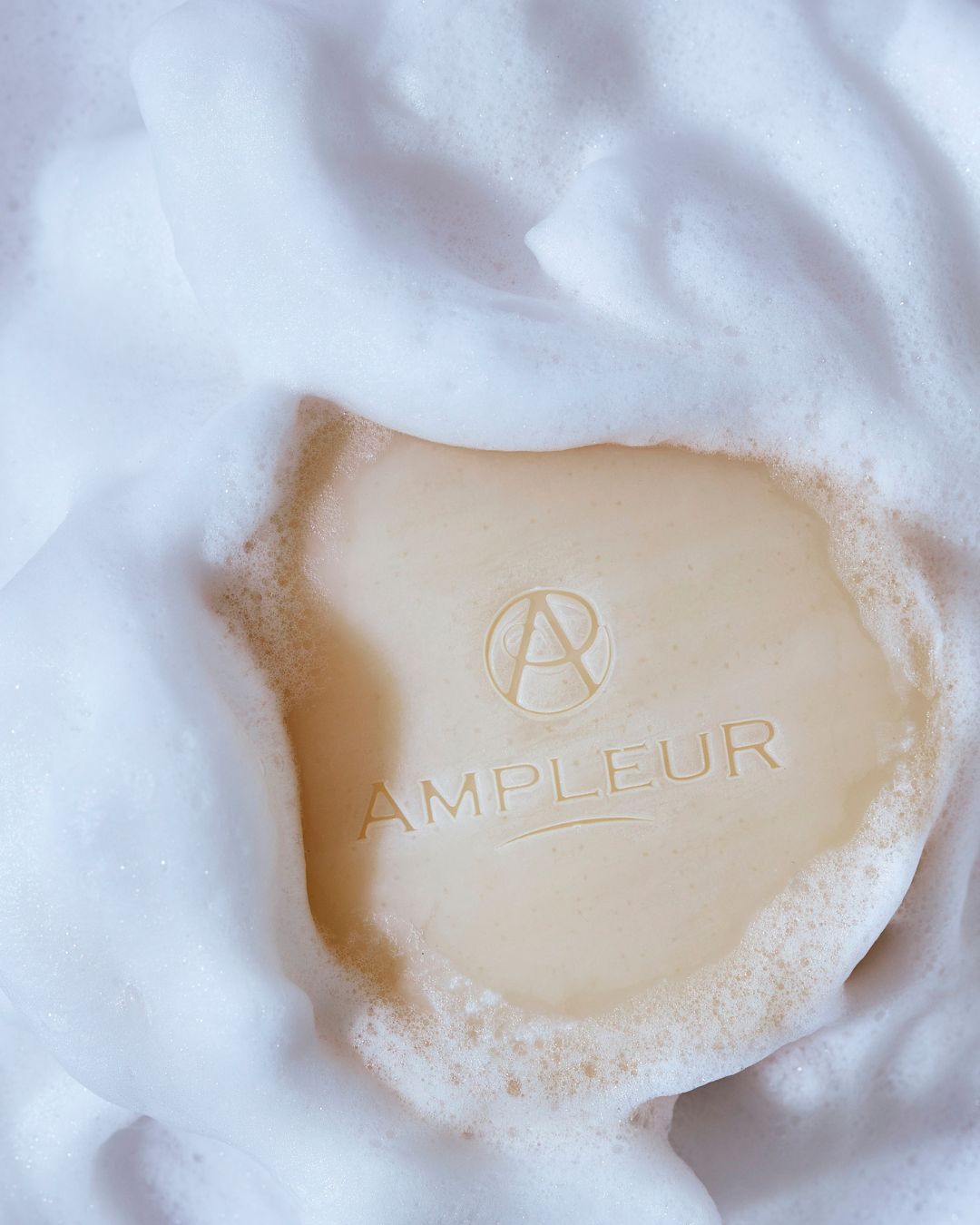 ブライトニングバー/アンプルール/洗顔石鹸を使ったクチコミ（1枚目）