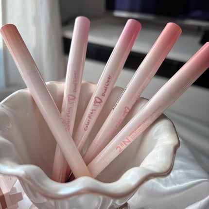 カラープレイデュアルライナー/2aN/スティックアイシャドウを使ったクチコミ(4枚目)