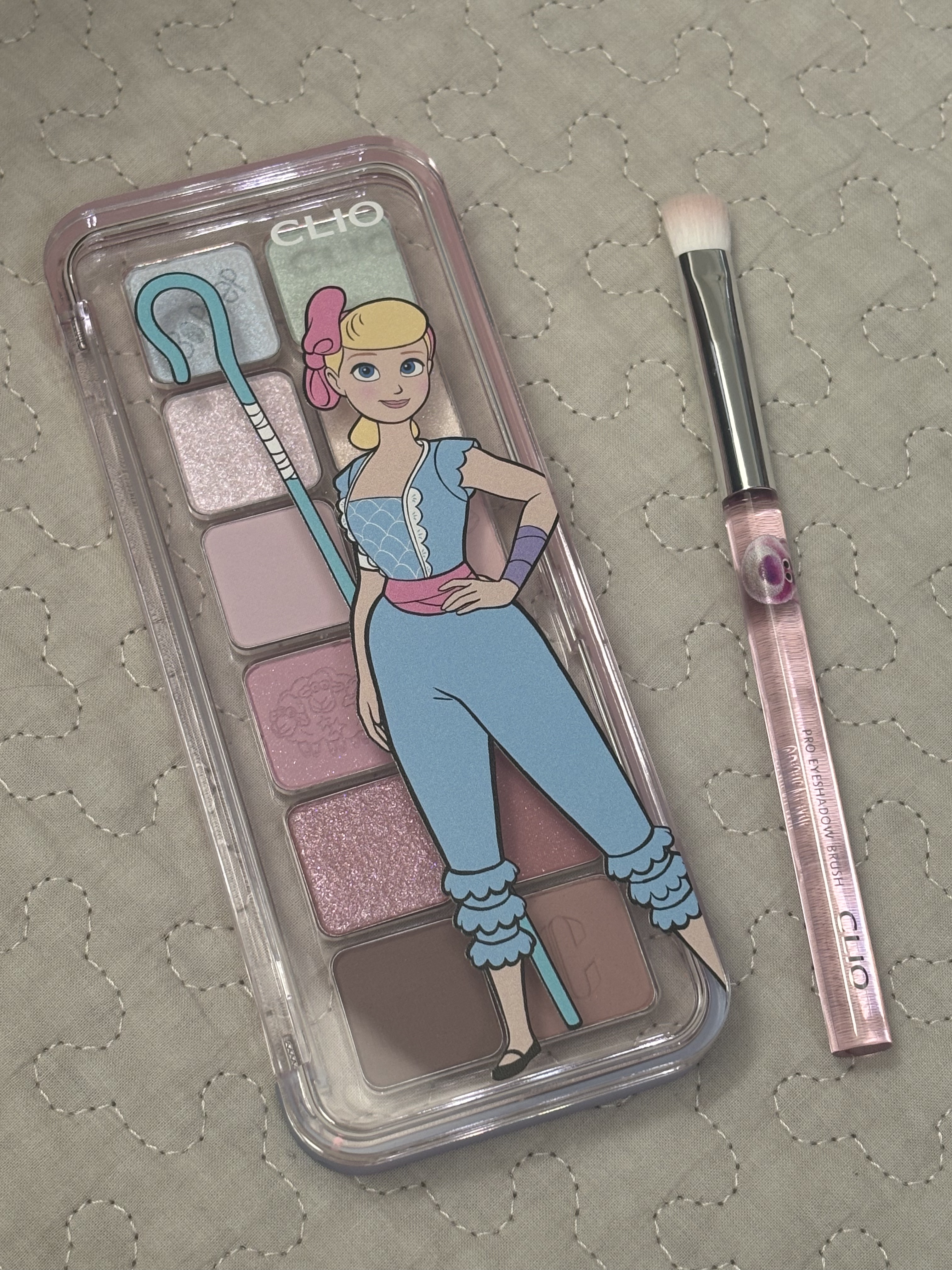 プロ アイ パレット エアー 19 インディペンデント ボー・ピープ(INDEPENDENT BO PEEP)/CLIO/アイシャドウパレットを使ったクチコミ（1枚目）