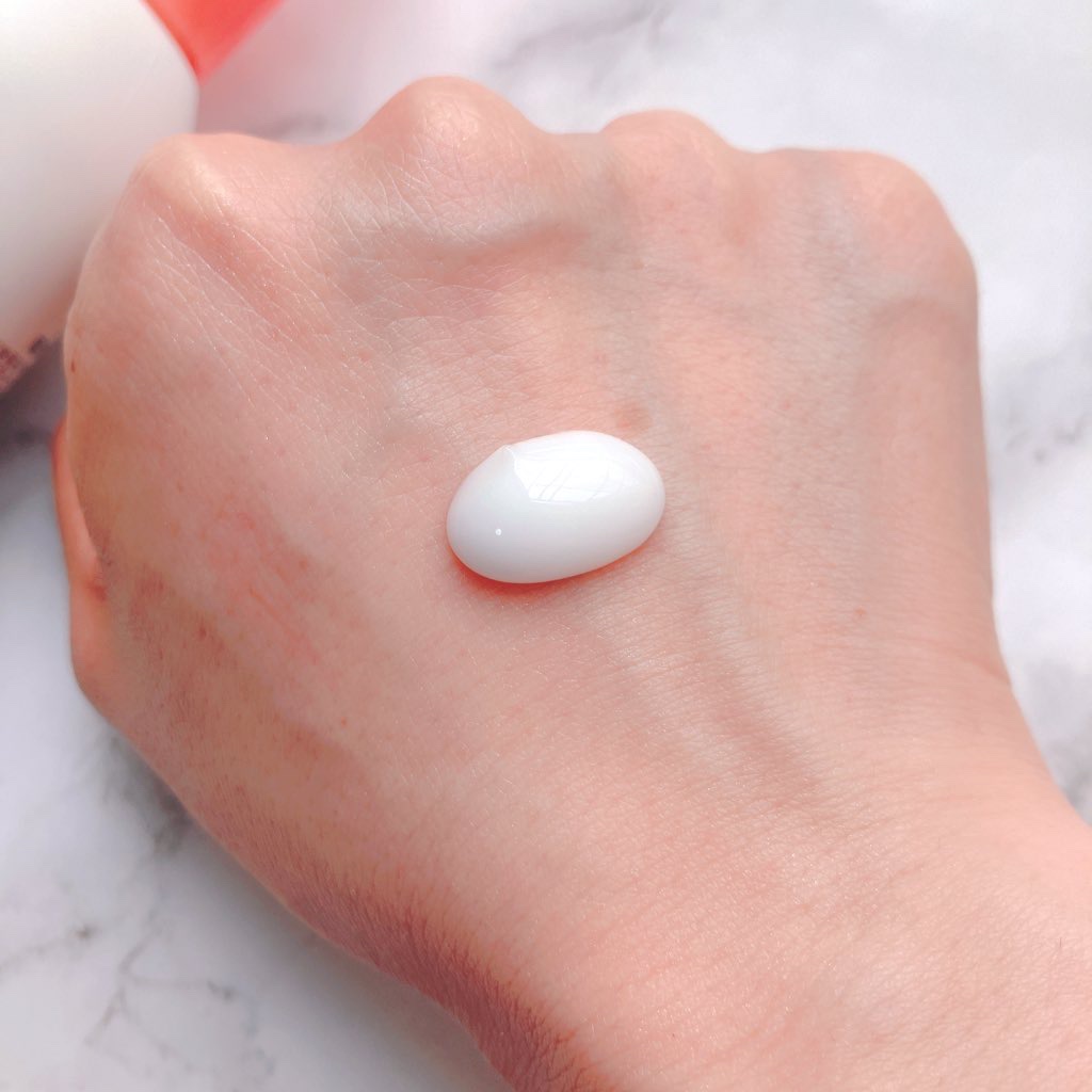 ミノン ミノン アミノモイスト モイストチャージ ミルクのクチコミ「ミノンから製品の提供をいただきました。
ミノン アミノモイストの敏感肌・乾燥肌ラインが8月にリ.....」（2枚目）