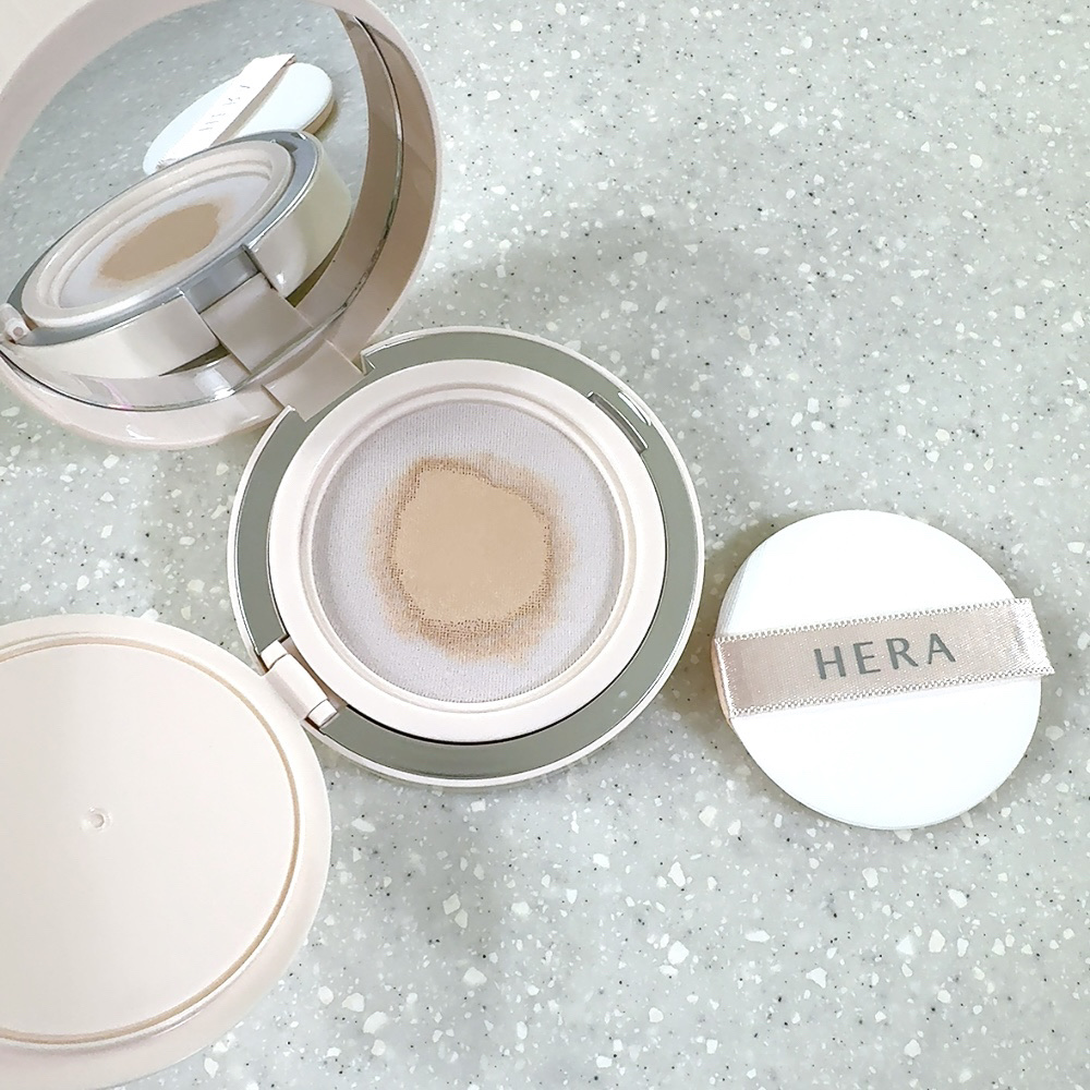 リフレクション スキン グロウ クッション ファンデーション/HERA/クッションファンデーションを使ったクチコミ（2枚目）