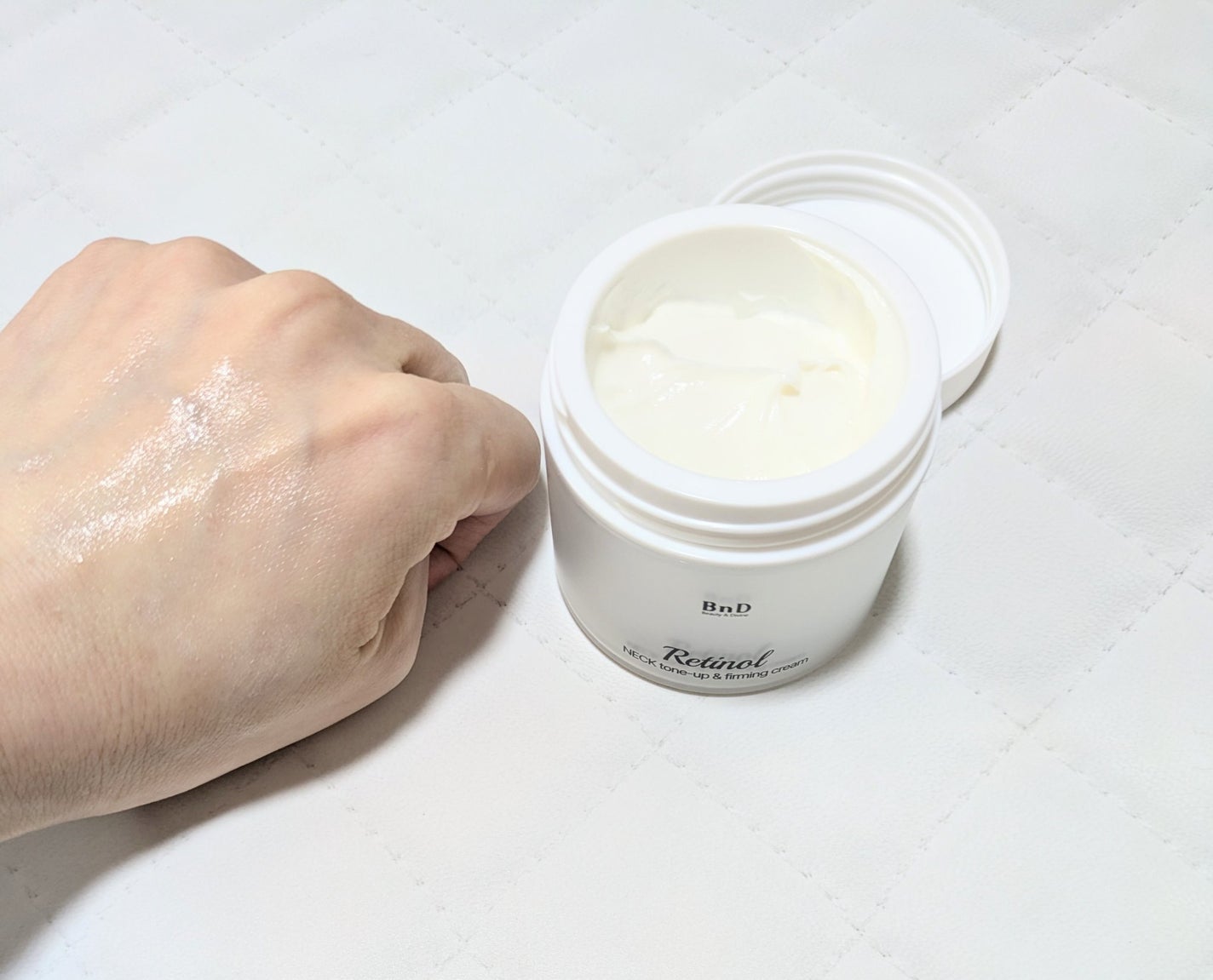 BnD ネックアイロン トーンアップ クリーム/BnD/ネック・デコルテケアを使ったクチコミ(4枚目)