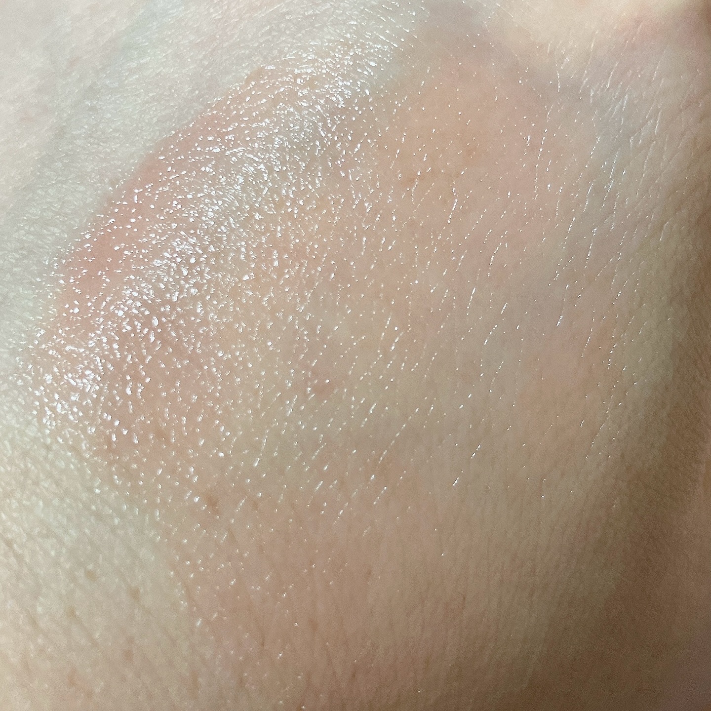 デューイーリキッドチーク/hince/リキッドチークを使ったクチコミ（3枚目）