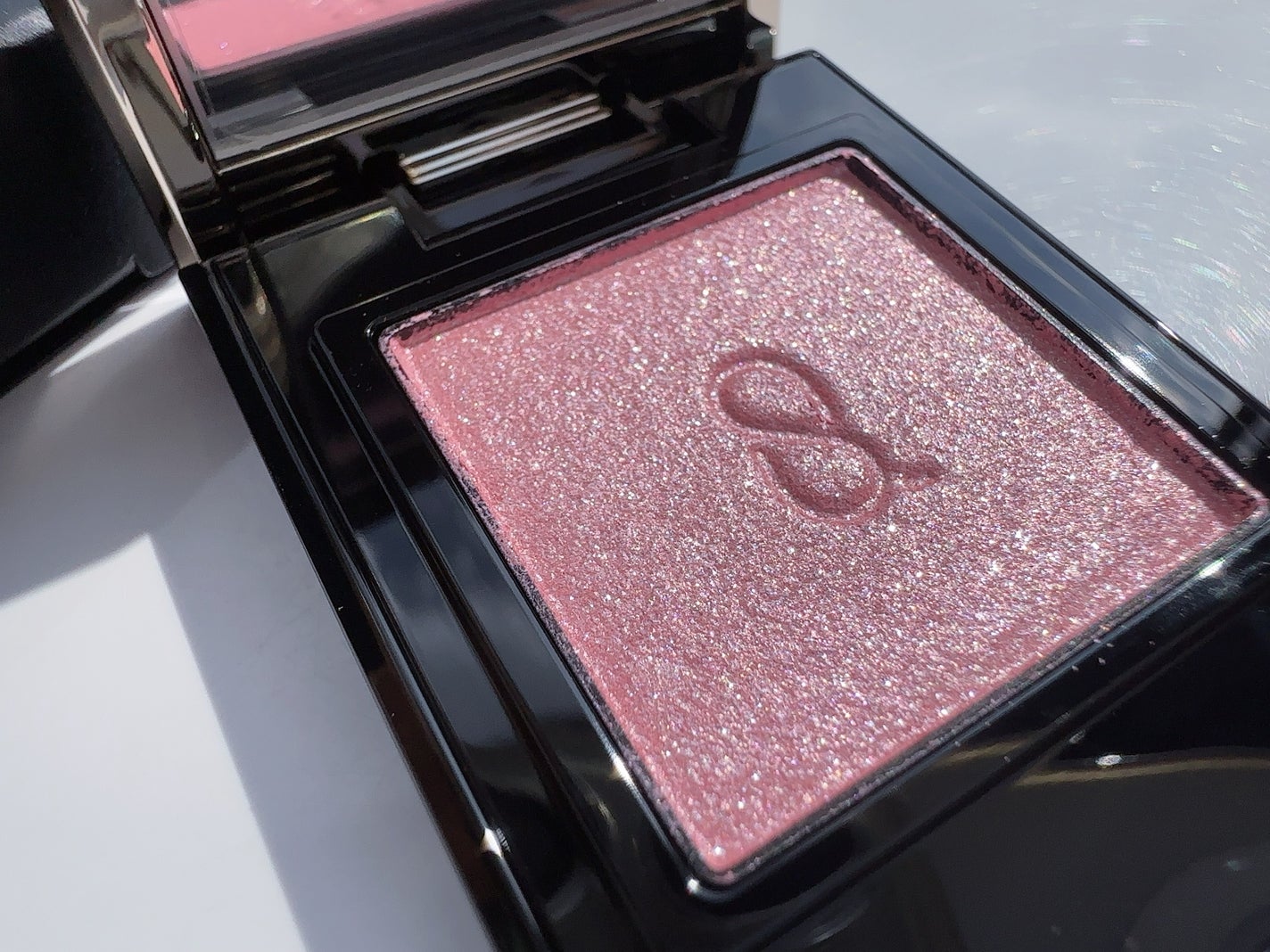 モノ ルック アイズ/SUQQU/単色アイシャドウを使ったクチコミ(1枚目)