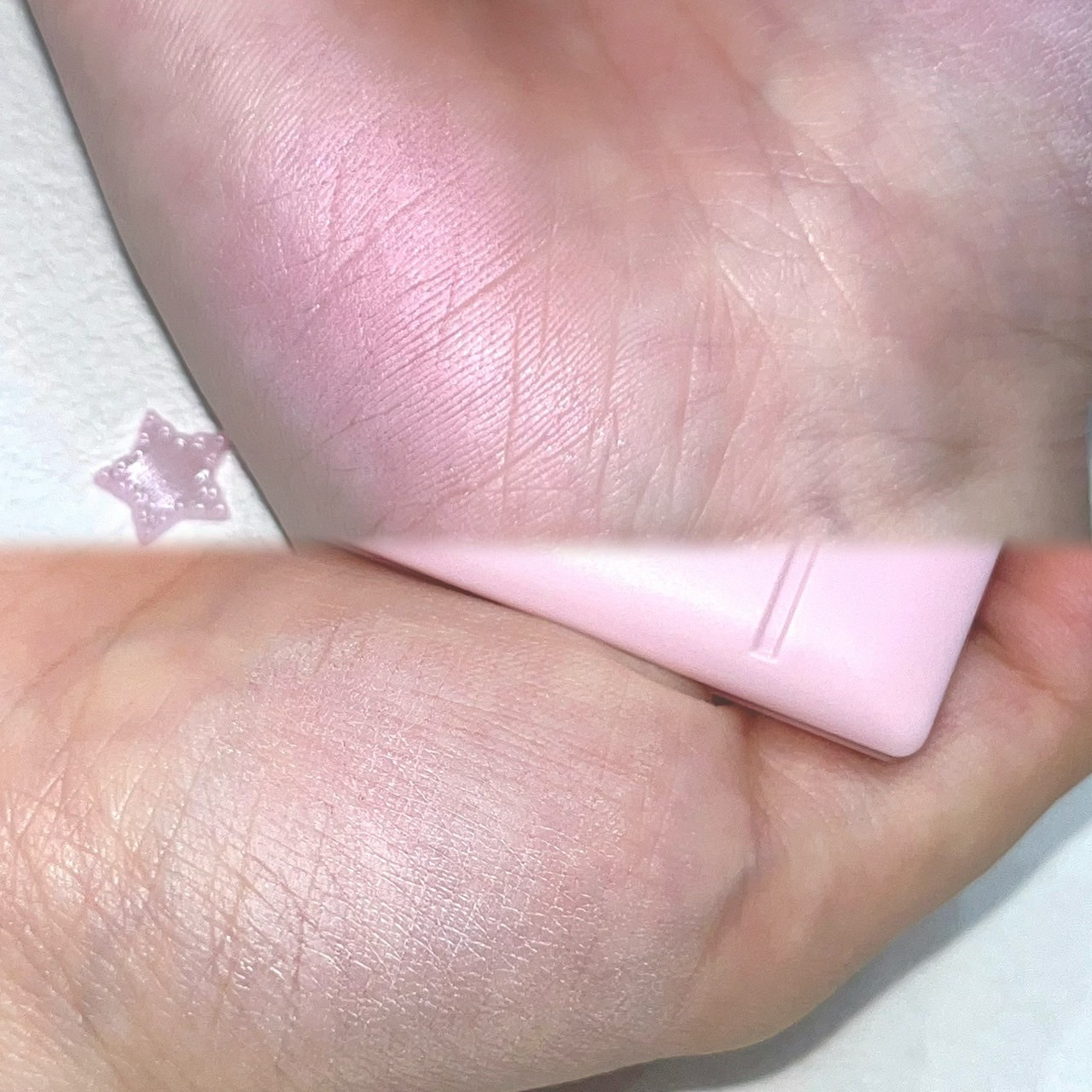 チークステイン ブラッシャー/VDL/パウダーチークを使ったクチコミ（3枚目）