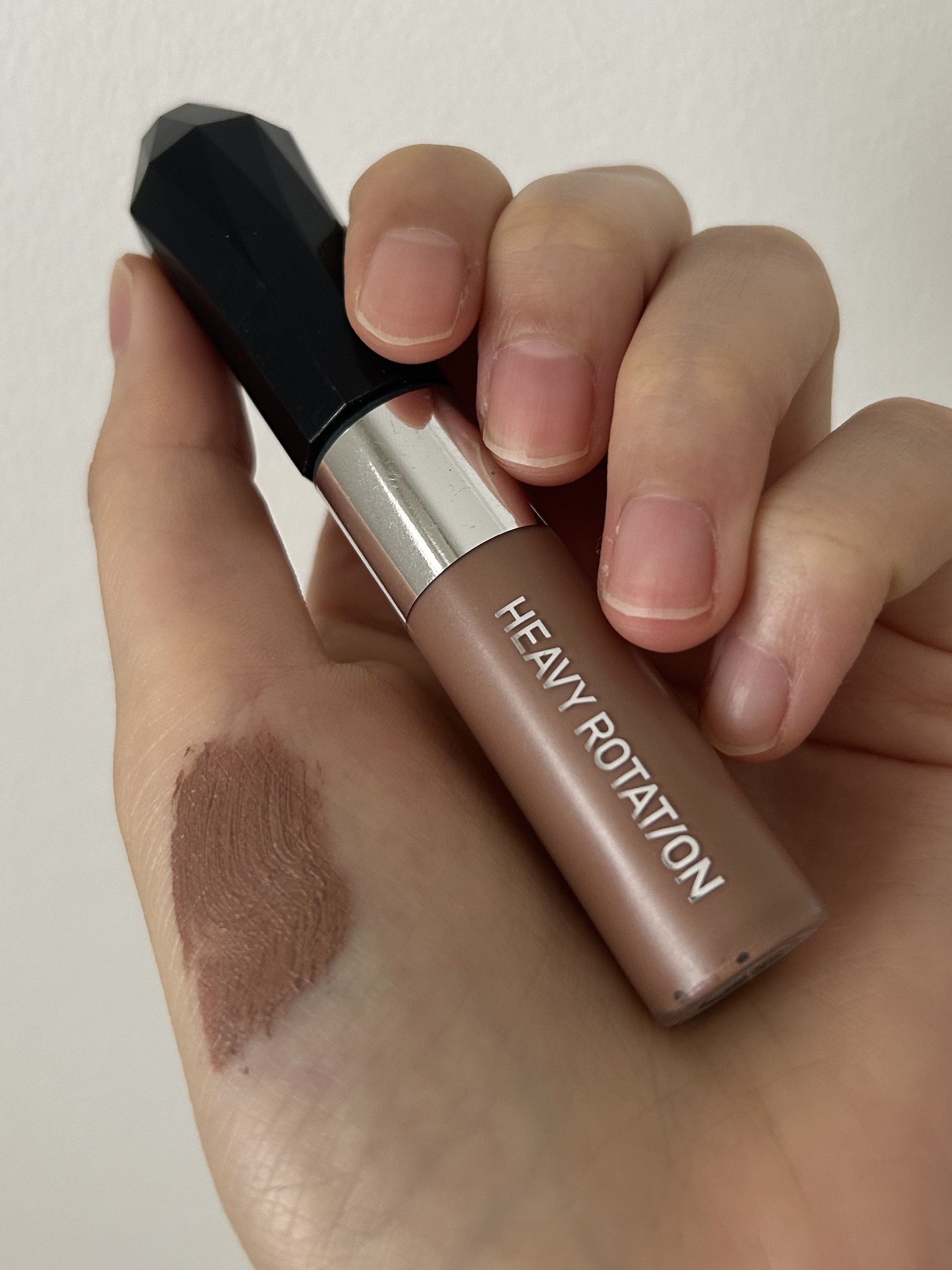 ヘビーローテーション カラーリングアイブロウEX 15 ダスキーローズ/ヘビーローテーション/眉マスカラを使ったクチコミ（2枚目）