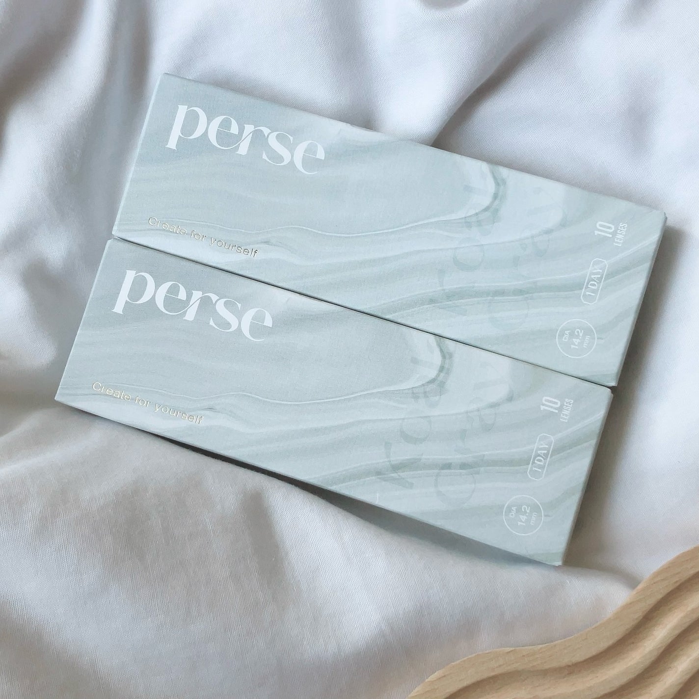 キラキラ アイシャドウ/ETUDE/スティックアイシャドウを使ったクチコミ(4枚目)