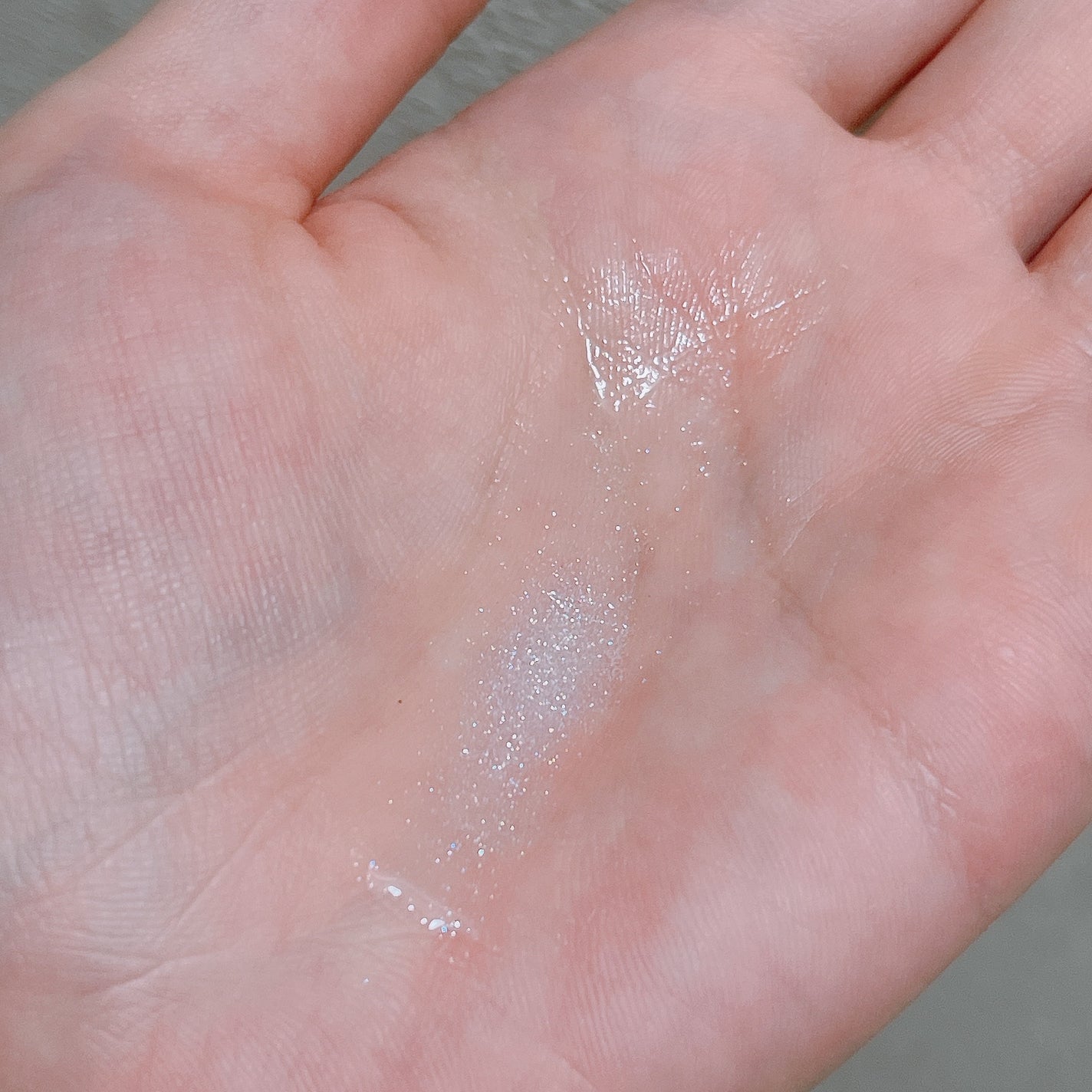 ザ・プロダクト プリズムミラーオイル <ヘアオイル・スキンオイル>/ザ・プロダクト/ヘアオイルを使ったクチコミ(2枚目)