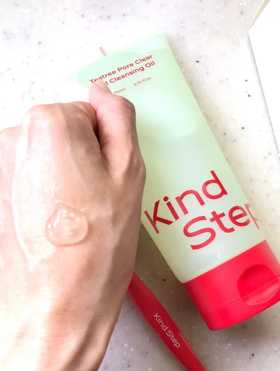 パントセラポアタイットンクリーム/KindStep/フェイスクリームを使ったクチコミ（3枚目）