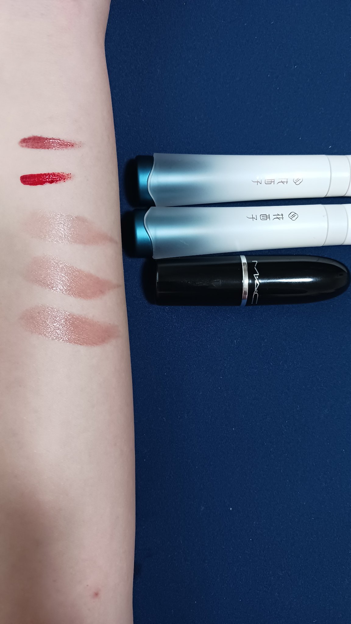 珠玉流光リップティント G501 ガーネット/花西子/リップティントを使ったクチコミ（1枚目）