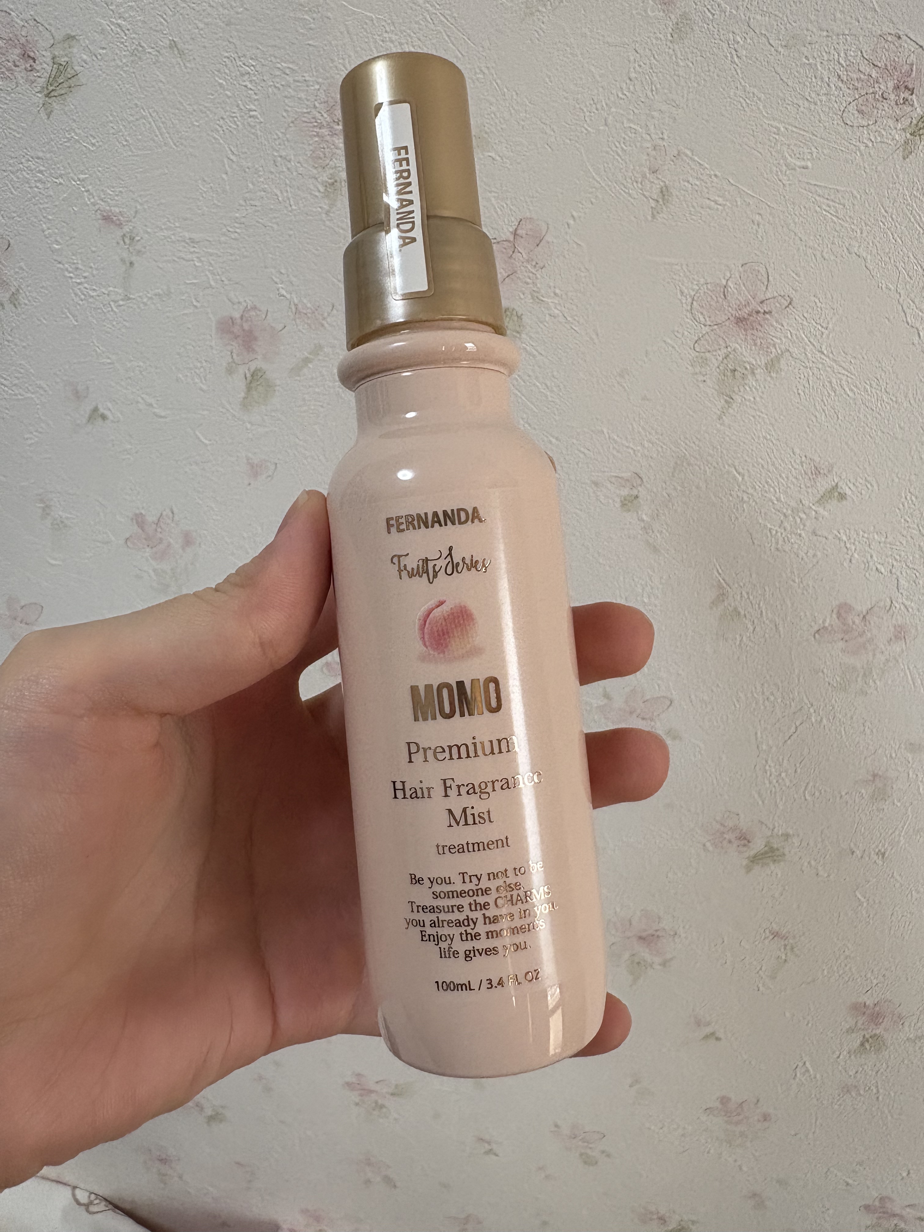 フレグランスプレミアムヘアミスト（モモ）/フェルナンダ/ヘアミストを使ったクチコミ（1枚目）