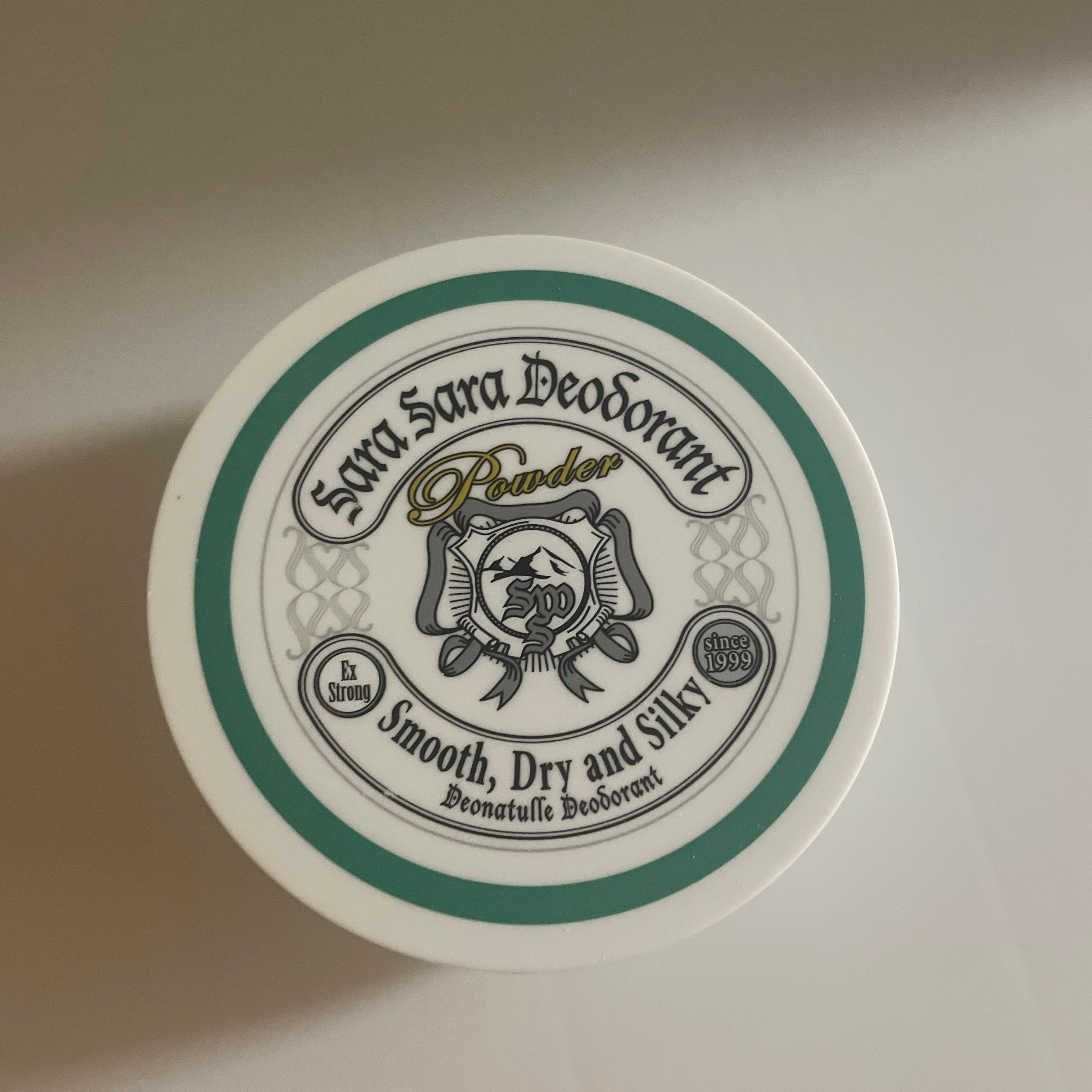 薬用さらさらデオドラントパウダー 15g/デオナチュレ/デオドラント・制汗剤を使ったクチコミ（1枚目）