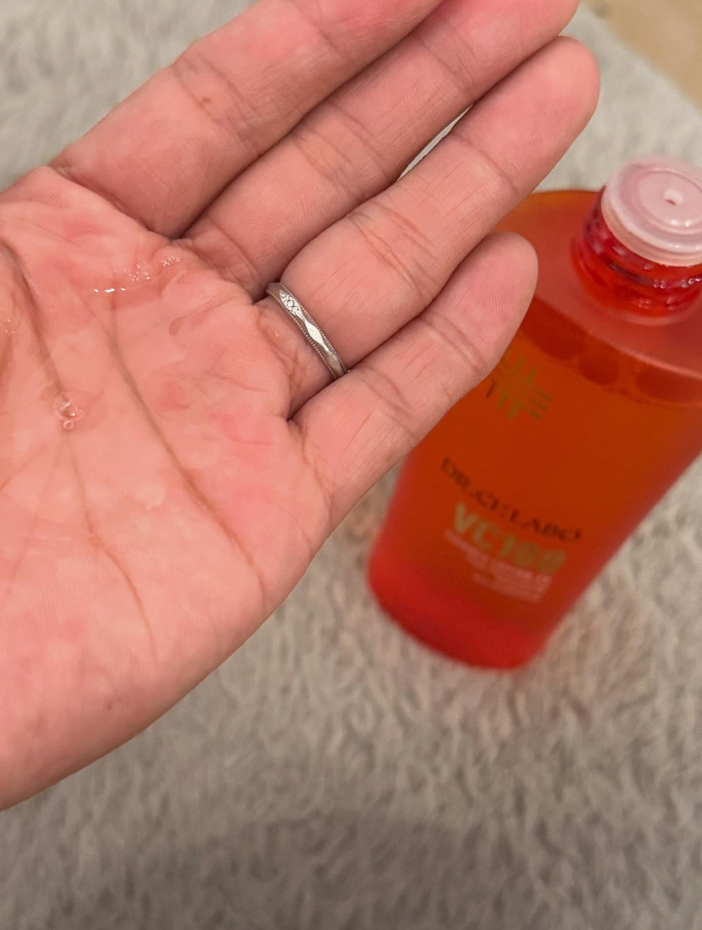 VC100エッセンスローション EX/ドクターシーラボⓇ/化粧水を使ったクチコミ(3枚目)