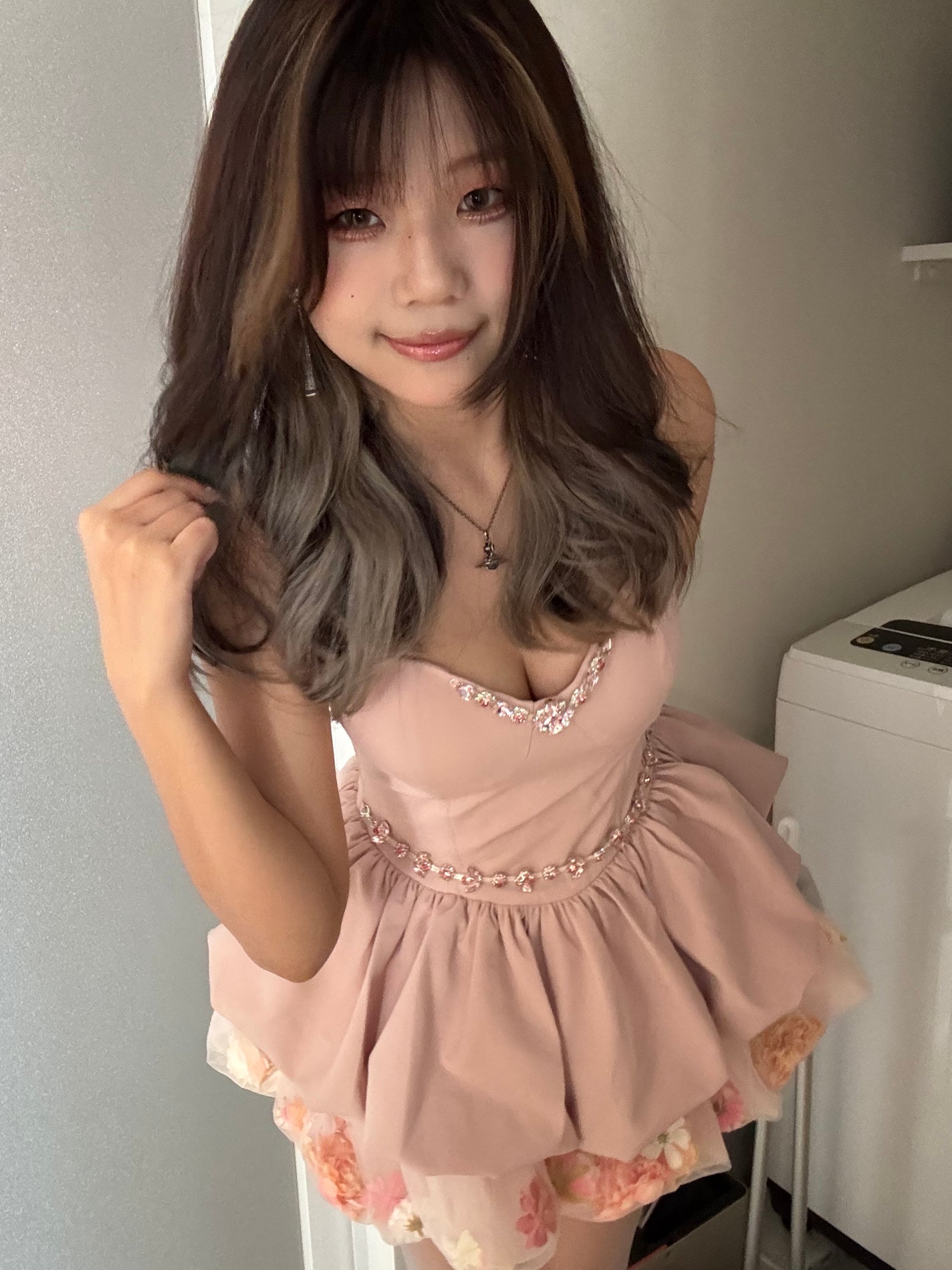 pipiko on LIPS 「日本で初めての誕生日、大好きなピンクのプリンセスドレスを着て、..」(4枚目)