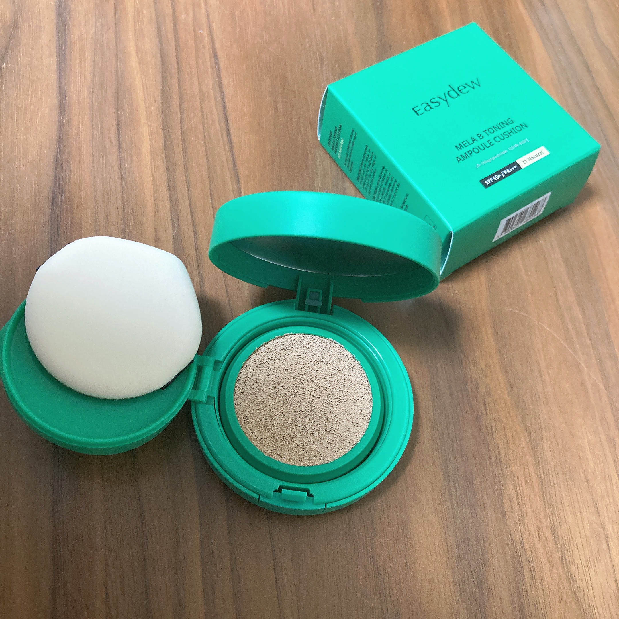 イージーデュー メラB トーニングアンプルクッション/Easydew/クッションファンデーションを使ったクチコミ（2枚目）