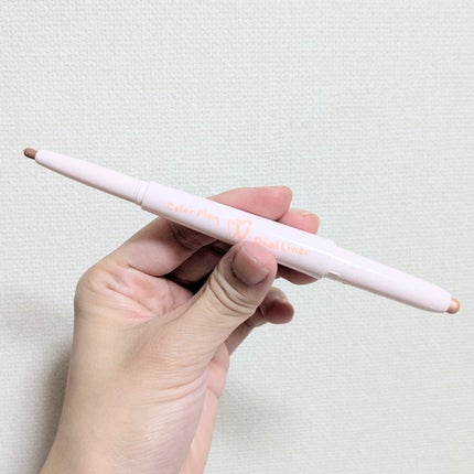 カラープレイデュアルライナー/2aN/スティックアイシャドウを使ったクチコミ(2枚目)