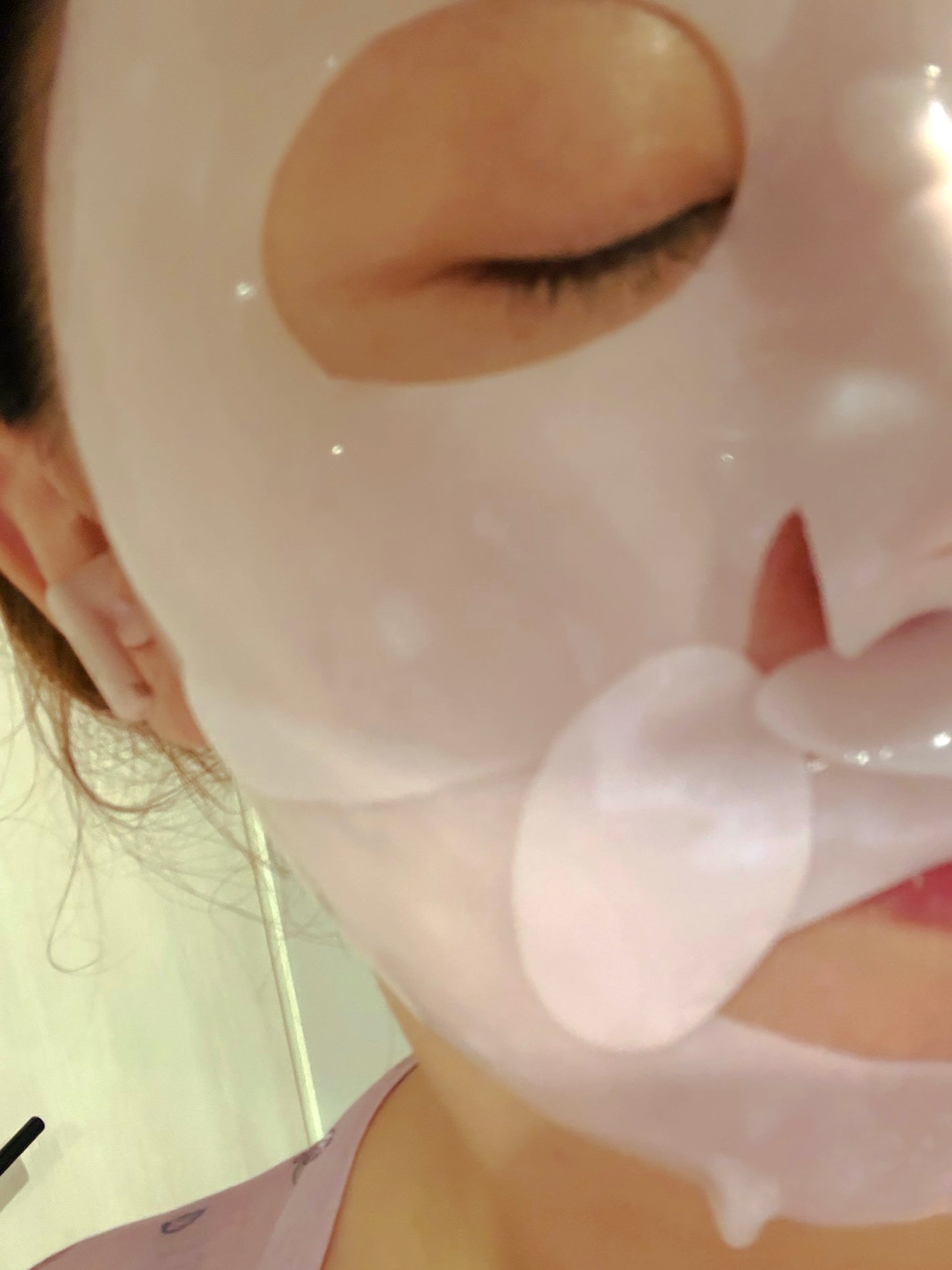 レッドコラーゲンハイドロゲルマスク/avajar/シートマスク・パックを使ったクチコミ(2枚目)