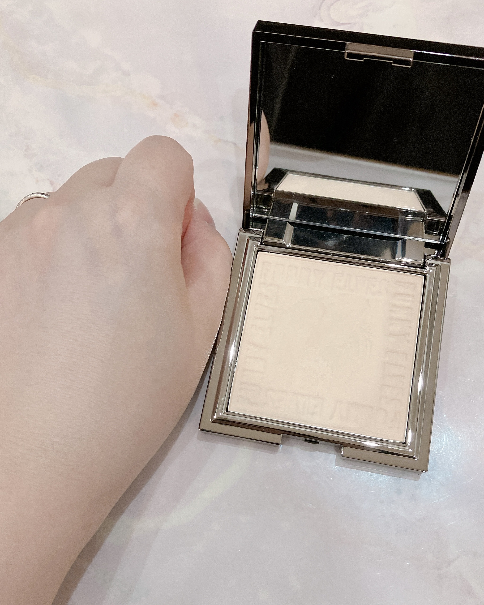 ソフトマットプレストパウダー/FUNNY ELVES方里/プレストパウダーを使ったクチコミ（3枚目）