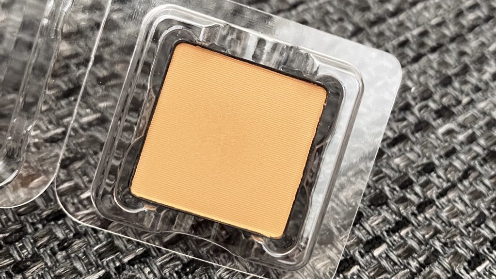 RMK インフィニシェイド シングル アイシャドウ/RMK/単色アイシャドウを使ったクチコミ（2枚目）