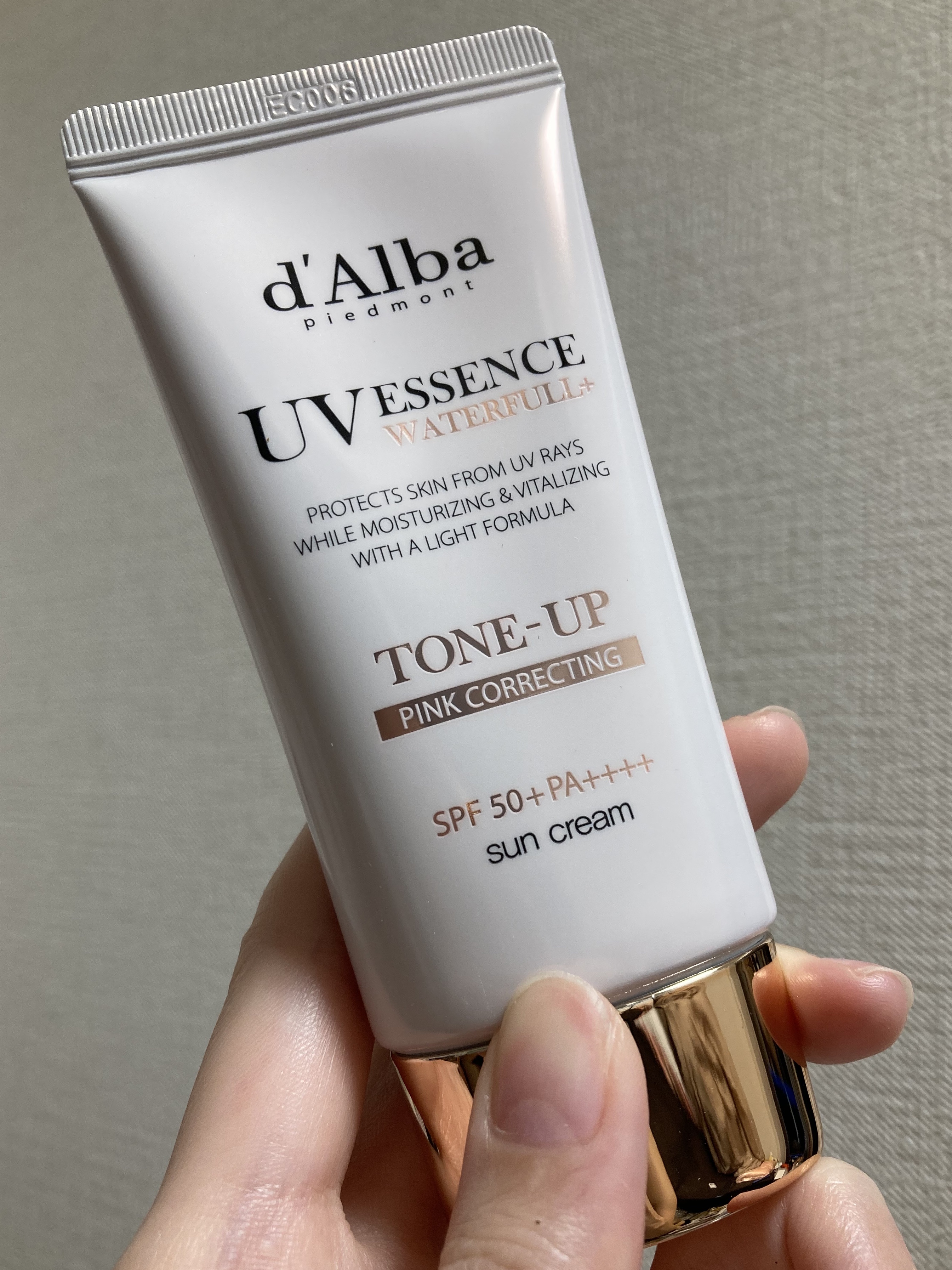 ウォータフルトーンアップサンクリーム/ダルバ/日焼け止めクリームを使ったクチコミ（1枚目）