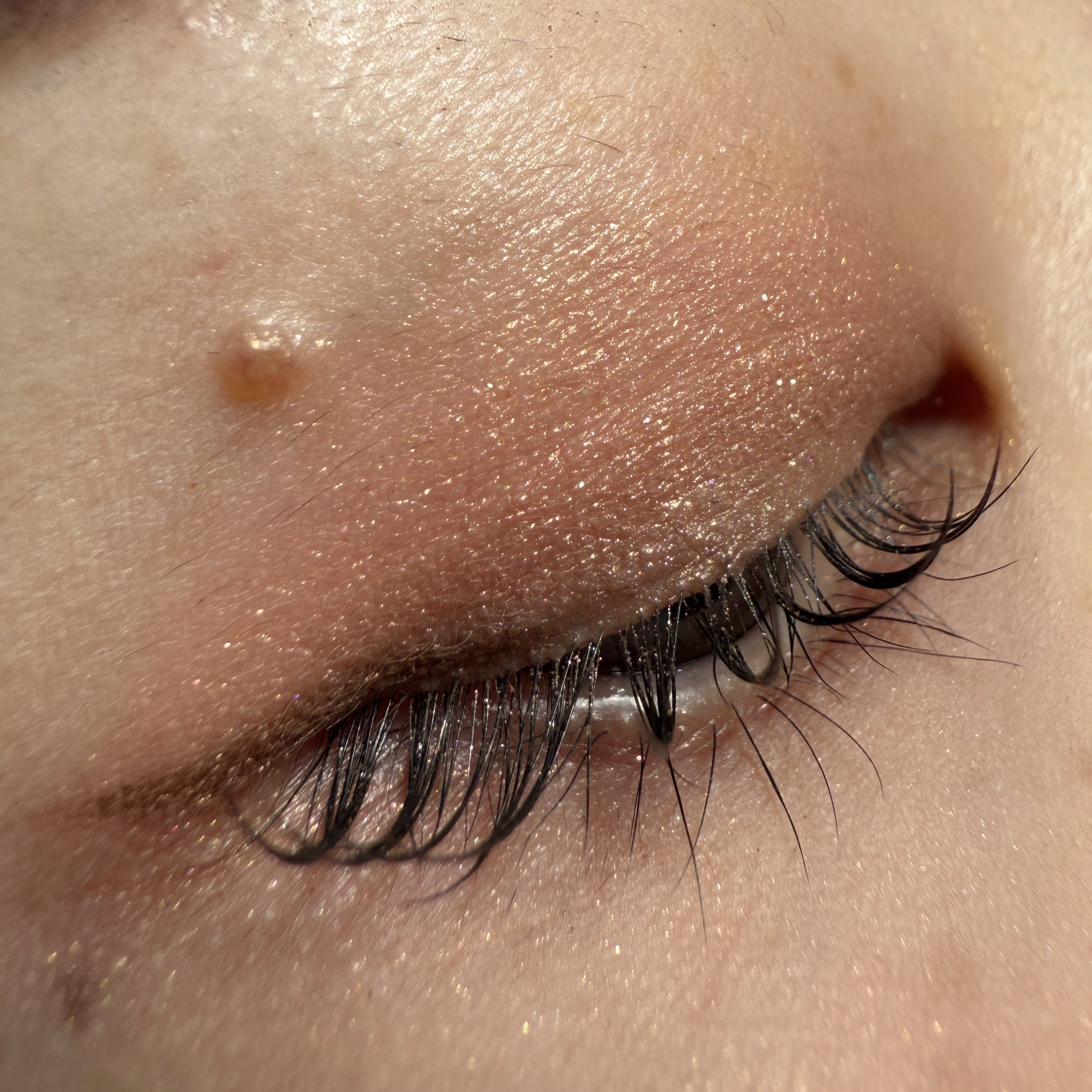 アディクション ザ シングル アイシャドウ スパークル/ADDICTION/単色アイシャドウを使ったクチコミ（3枚目）