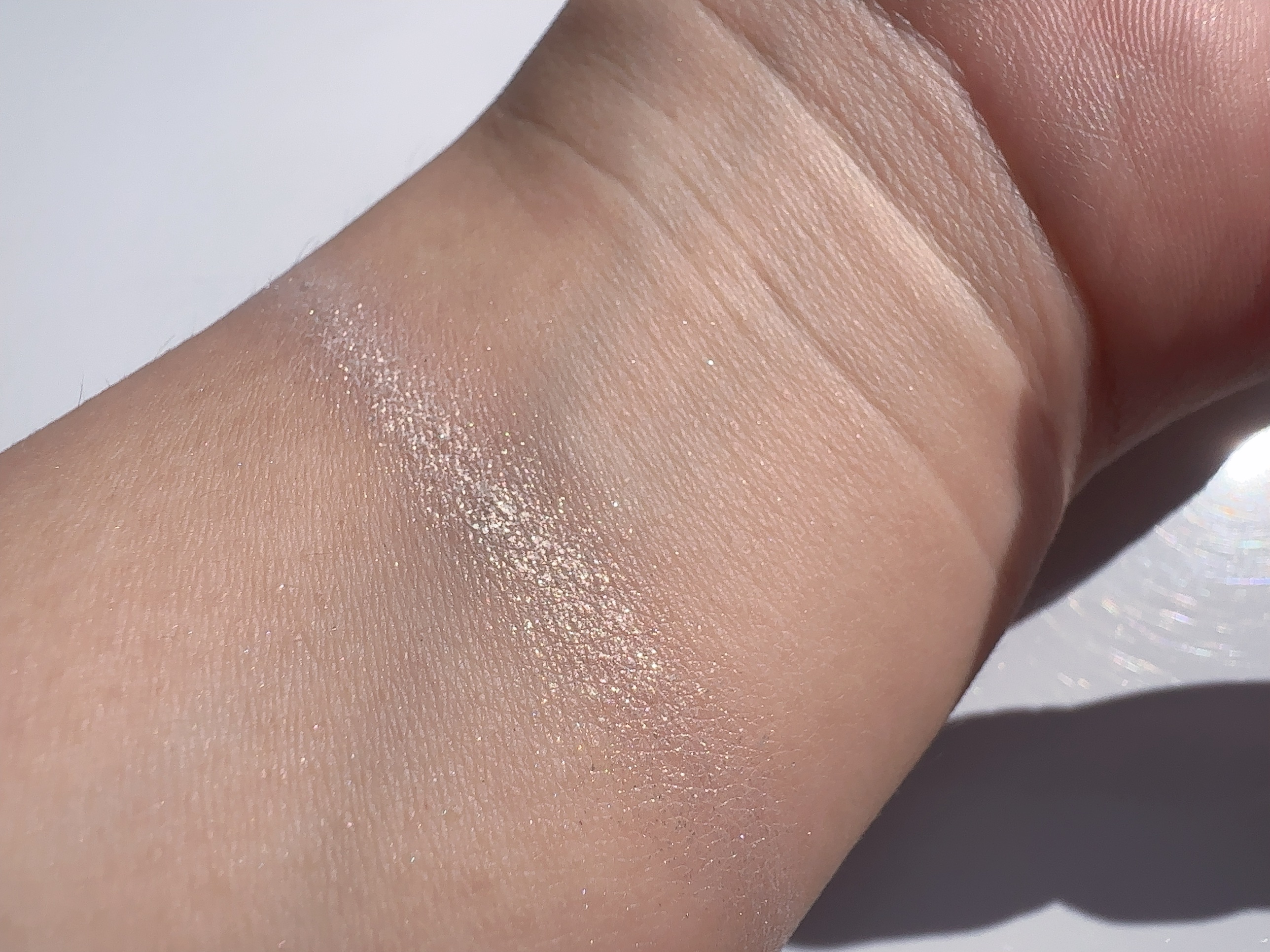 エレガンス プレジール アイズ/Elégance/単色アイシャドウを使ったクチコミ（2枚目）