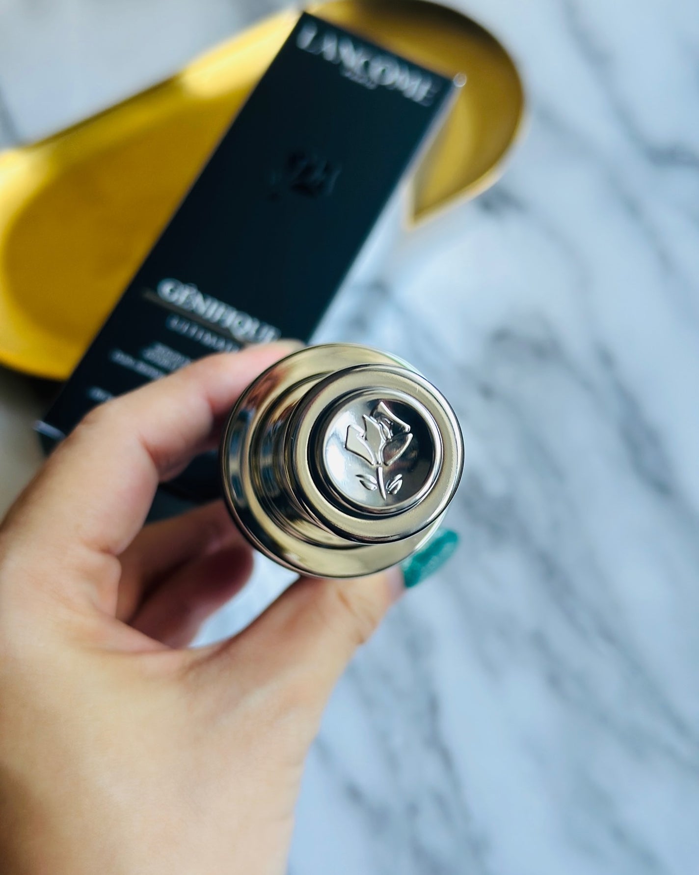 ばにら on LIPS 「ランコム ジェニフィックアルティメセラム30mL12,430..」(3枚目)