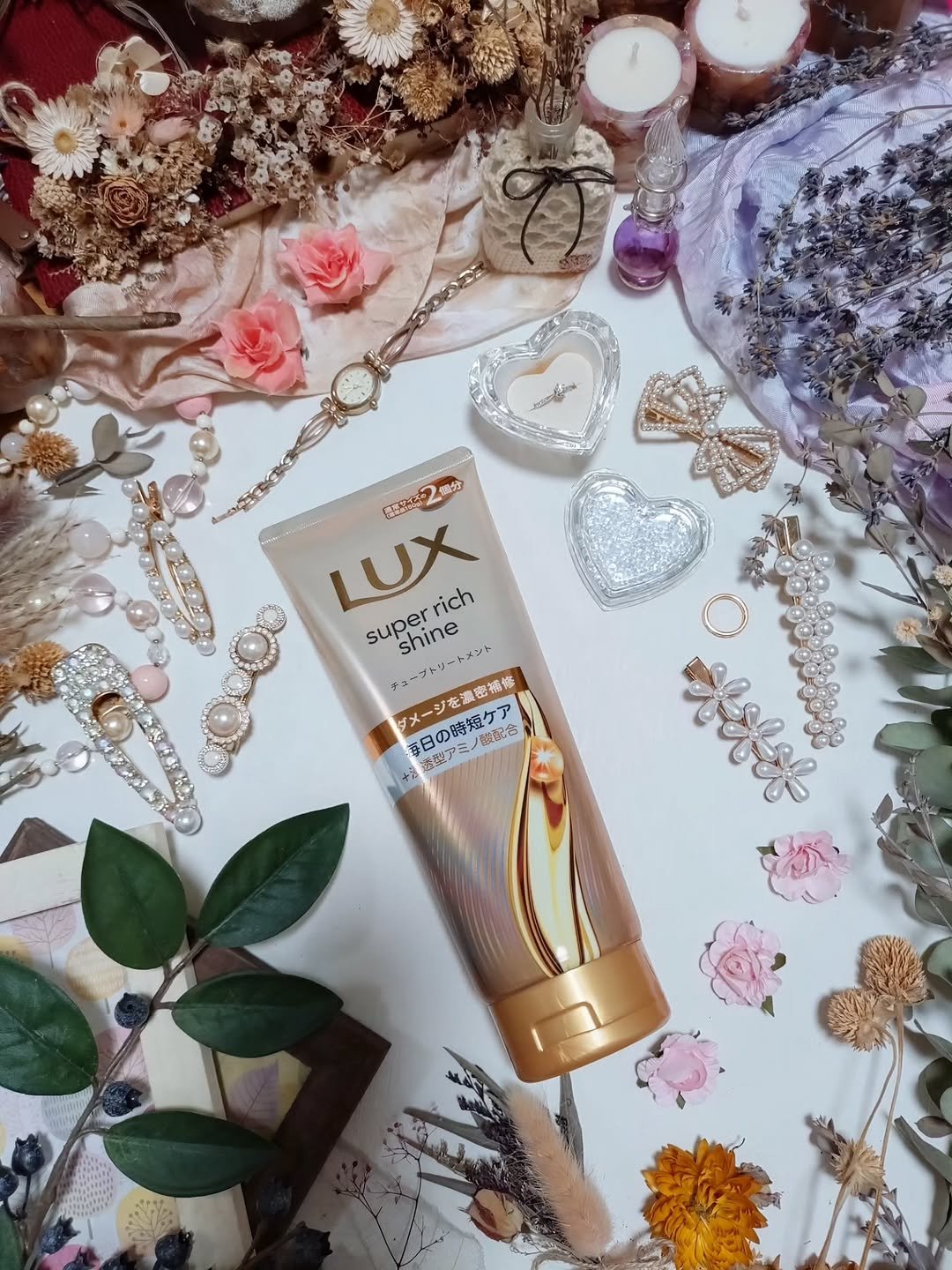 高密着トリートメントが

髪全体を包み込み、浸透補修！


ダメージでからまる髪が

シルクのような指通りのツヤ髪に✨


*…*…*…*…*…*…*…*…*…*…*…*…*…*…*…*…..
ラックス　@lux_jp_official

