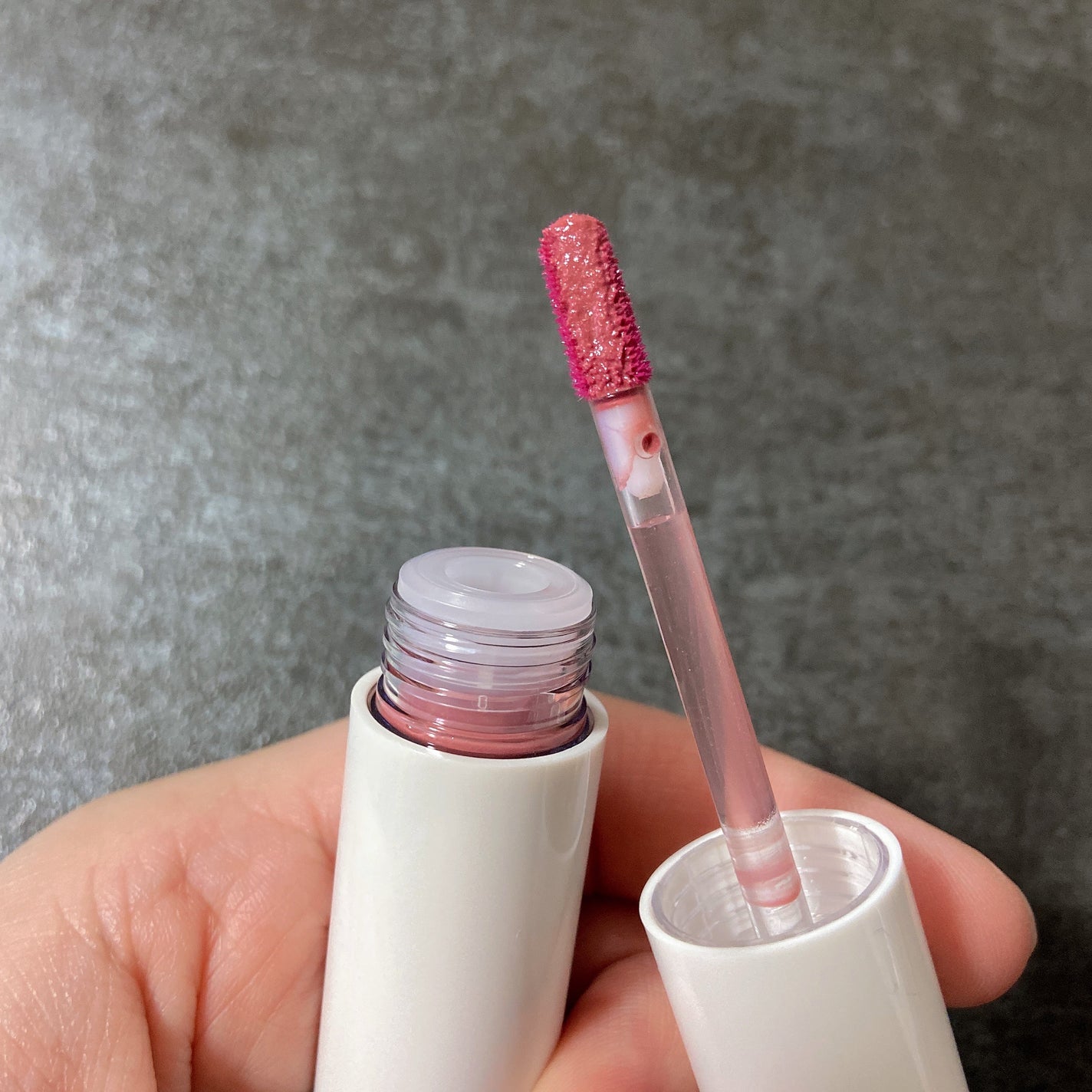 アップトゥーミー ハグマイリップ カラーロックプランパー/up2me/リッププランパーを使ったクチコミ(7枚目)