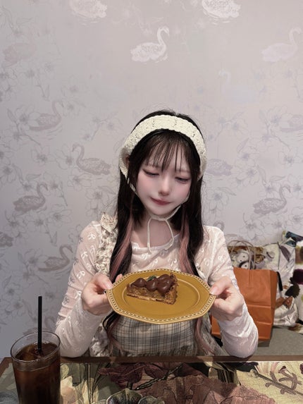 シピシピ グリッター イルミネーションライナー S/CipiCipi/リキッドアイライナーを使ったクチコミ(2枚目)