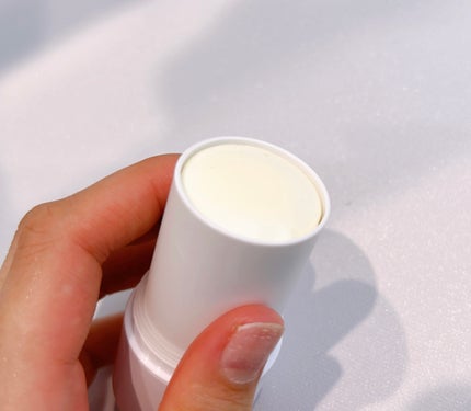 ロエキュアアロエシールドクーリングサンスティック/loe CURE/日焼け止めスティックを使ったクチコミ(8枚目)