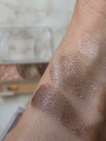 トーンアップアイシャドウ/CEZANNE/アイシャドウパレットを使ったクチコミ(3枚目)