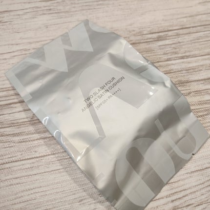 エンジェリックサテンクッション/TWO SLASH FOUR/クッションファンデーションを使ったクチコミ(5枚目)