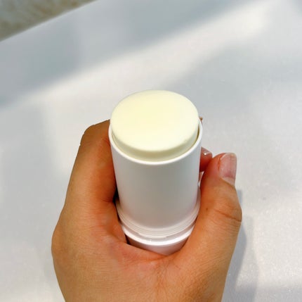 ロエキュアアロエシールドクーリングサンスティック/loe CURE/日焼け止めスティックを使ったクチコミ(4枚目)