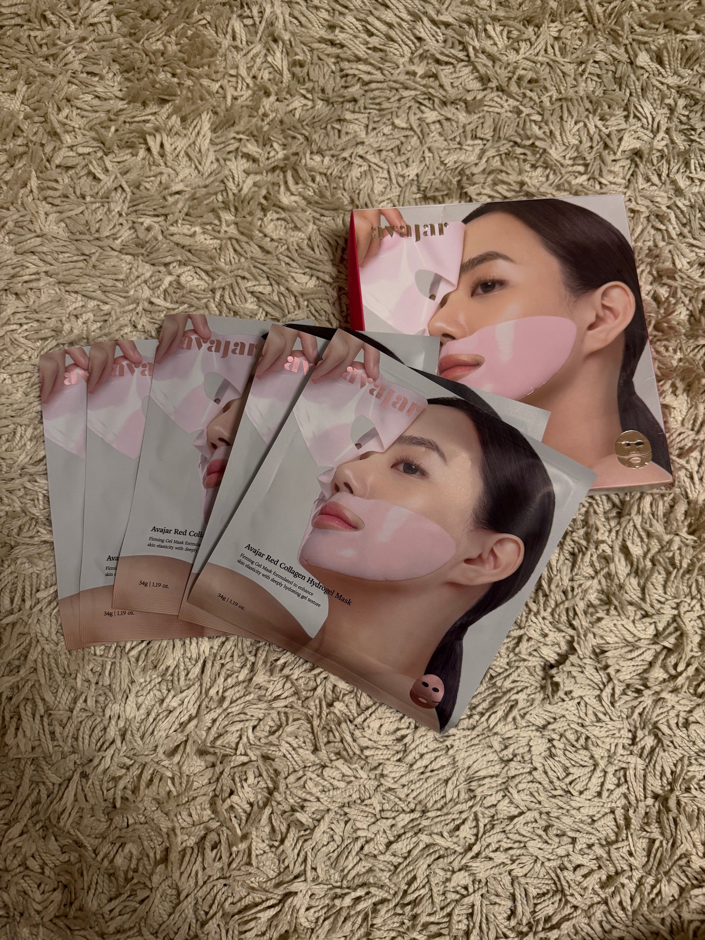 レッドコラーゲンハイドロゲルマスク/avajar/シートマスク・パックを使ったクチコミ(1枚目)