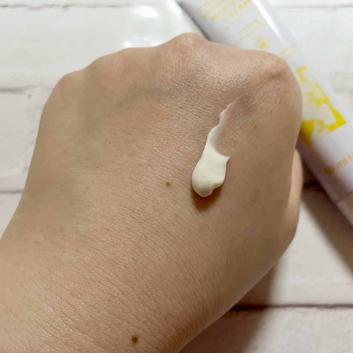 ARGITAL ブライトモイスチャライジング カモミールクリームのクチコミ「アルジタル
ブライトモイスチャライジング カモミールクリーム

ゆらぎやすい敏感な肌をやさしく.....」（2枚目）