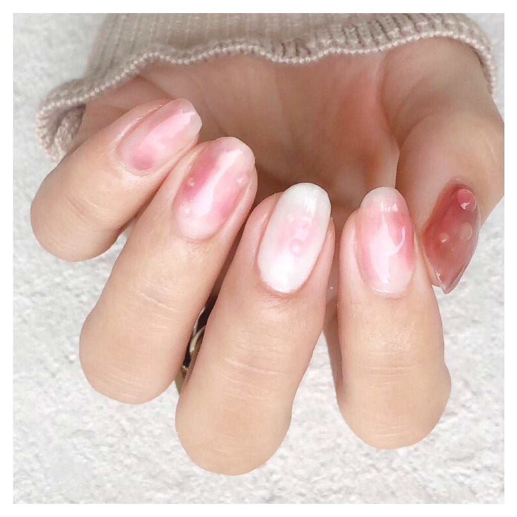 𝘼𝙮𝙪 ❦ 𝑆𝑒𝑙𝑓 𝑁𝑎𝑖𝑙 on LIPS 「❥こんばんわ🥺🍑🍑🍑携帯のデータが飛んだためTwitterにか..」(1枚目)