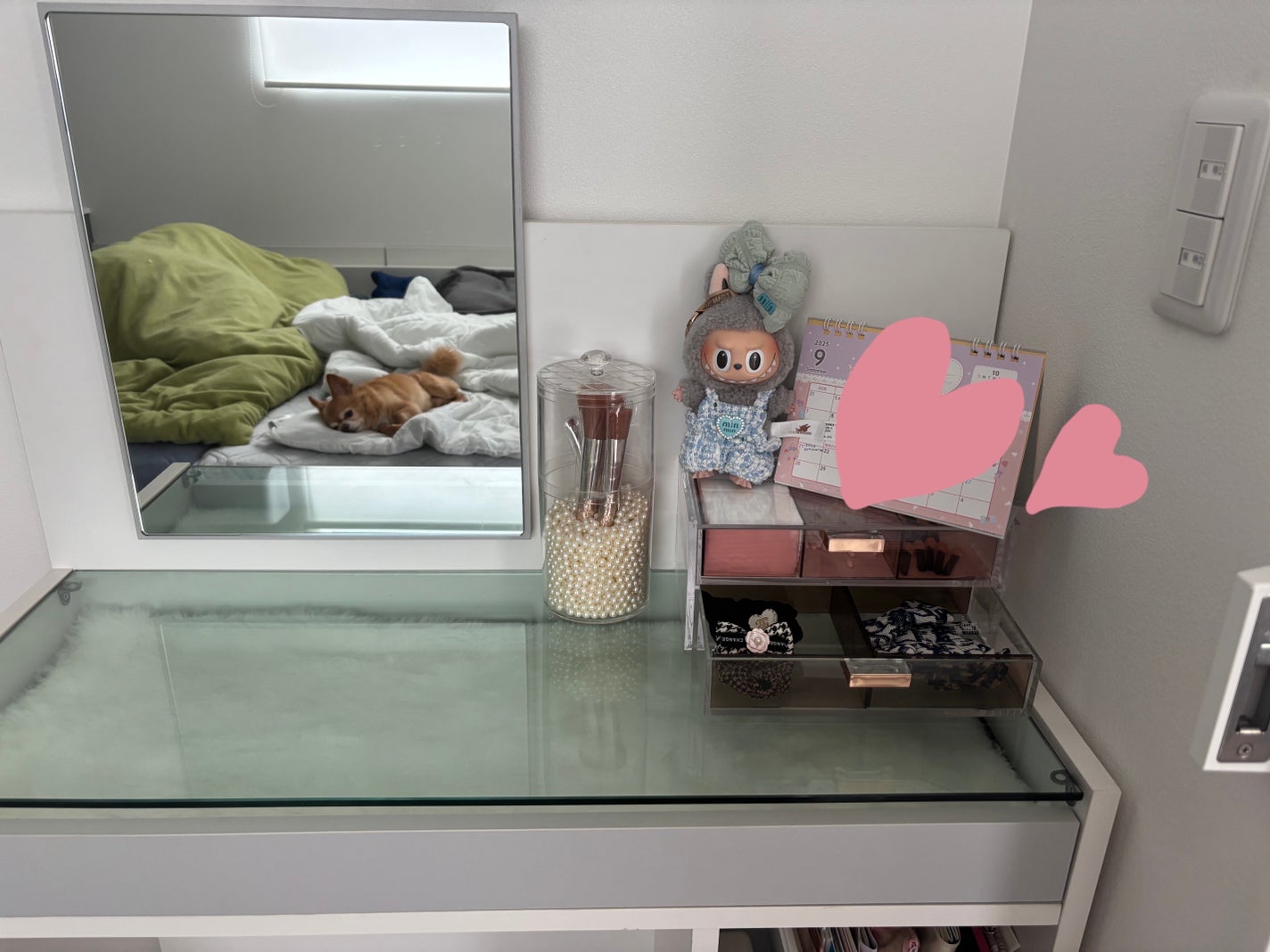 ぷぅぴぃ《紫コス部💜💗》 on LIPS 「🩷LOWYAのドレッサー🩷ずっとドレッサーが欲しかったから嬉し..」(2枚目)