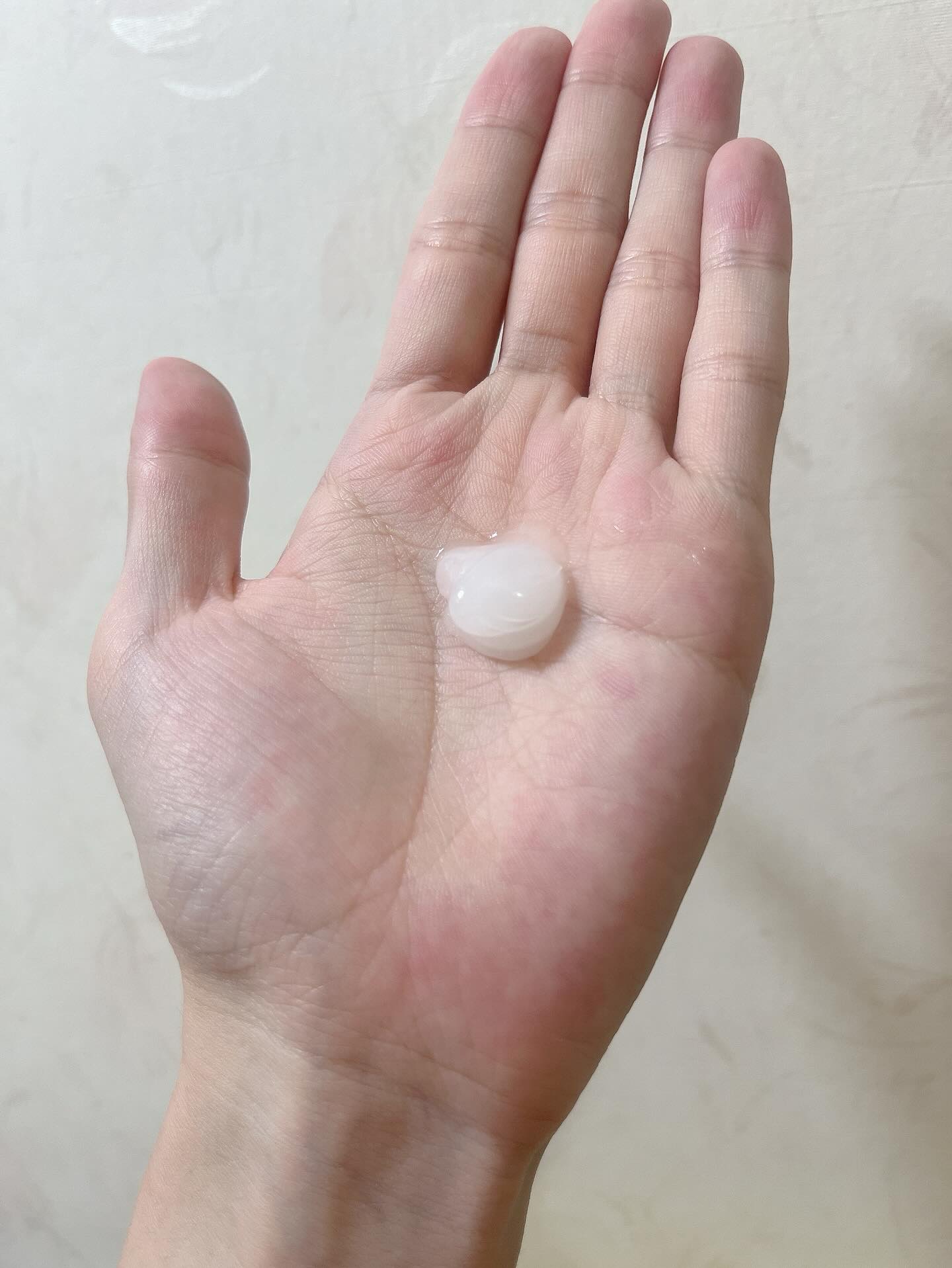 エッセンシャル プレミアム うるりジェリーミルク/エッセンシャル/ヘアミルクを使ったクチコミ（2枚目）