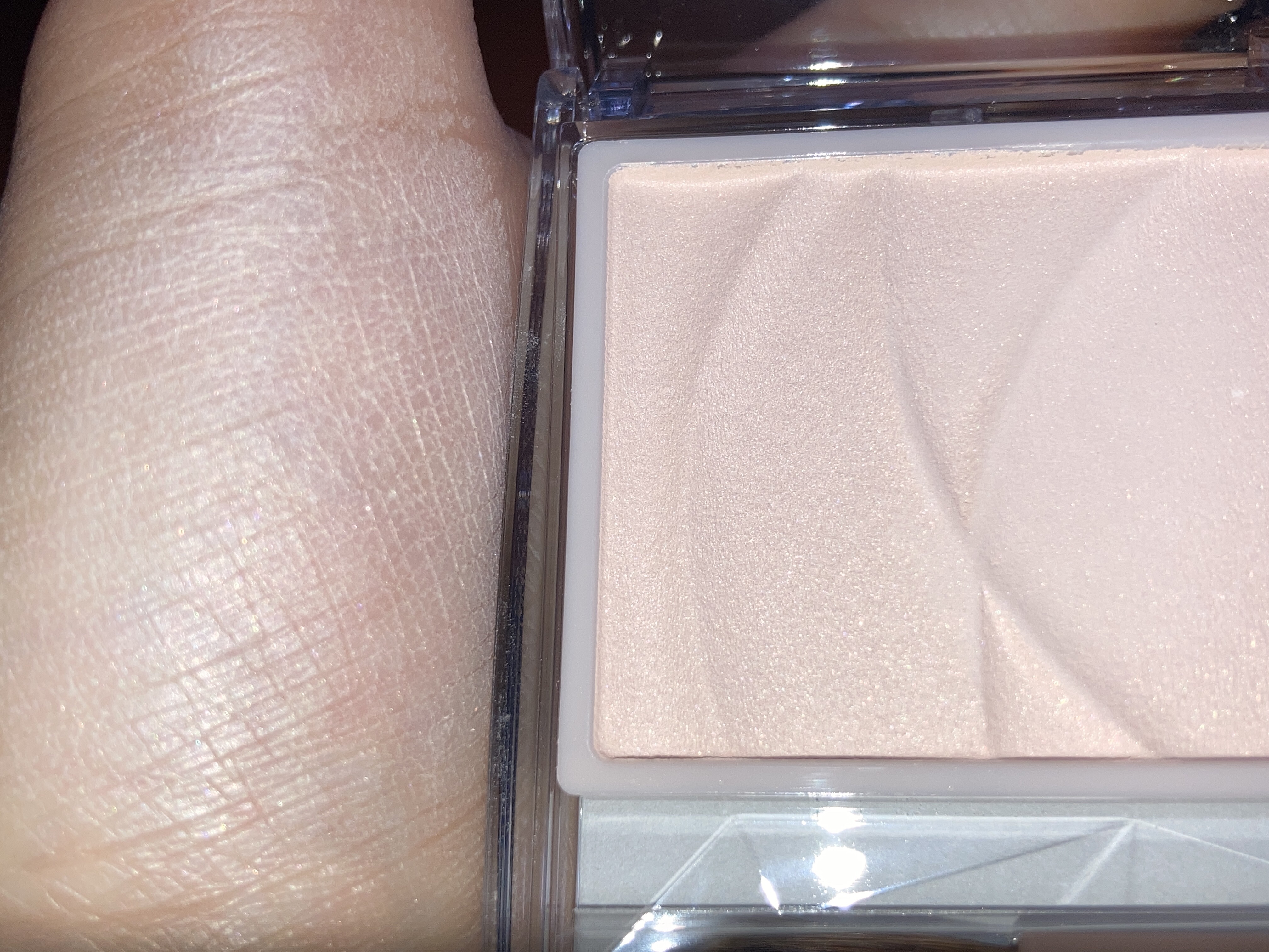 トーンフィルターハイライト/CEZANNE/パウダーハイライトを使ったクチコミ（3枚目）