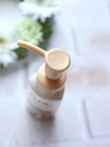 ラックス　スーパーリッチシャイン  ダメージリペア　補修ヘアミルク/LUX/ヘアミルクを使ったクチコミ（2枚目）