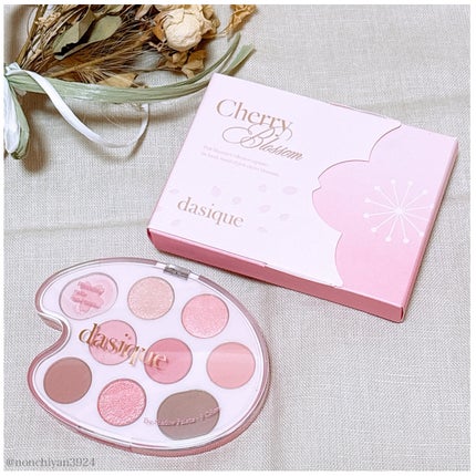 シャドウパレット 30 チェリーブロッサム /dasique/アイシャドウパレットの画像