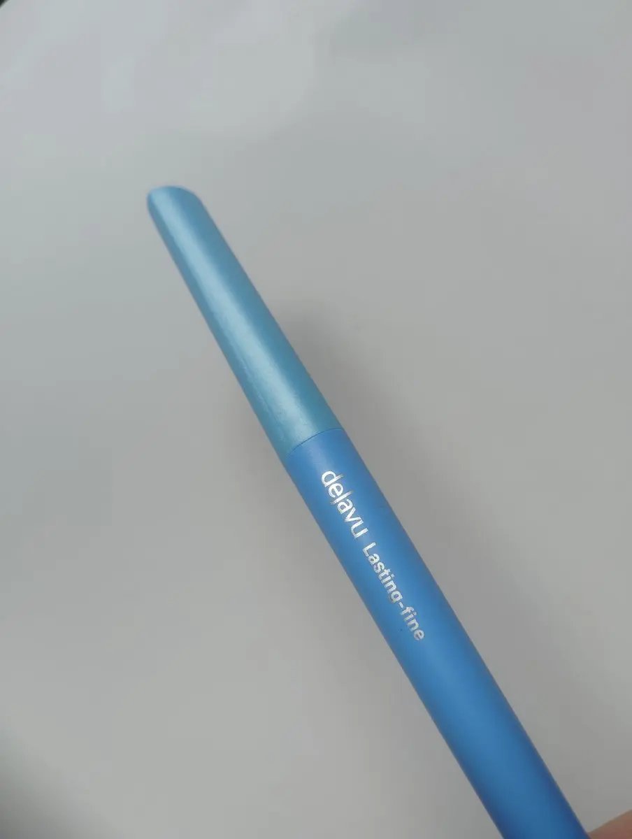 「密着アイライナー」極細クリームペンシル/デジャヴュ/ペンシルアイライナーを使ったクチコミ（3枚目）