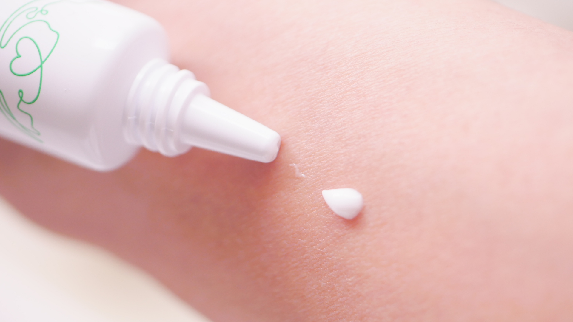 ＡＺ２０フェイスクリーム/SUKUUS/フェイスクリームを使ったクチコミ（3枚目）