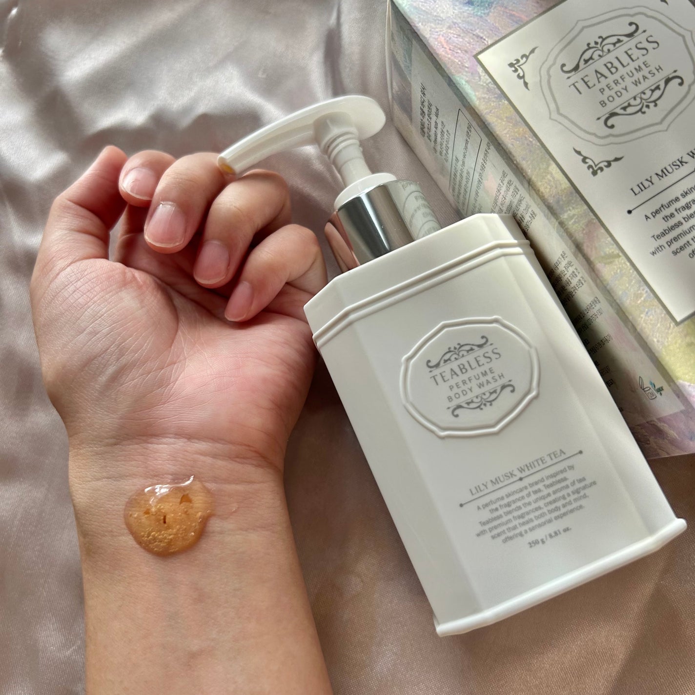 パフュームボディウォッシュ リリームスクホワイトティー/TEABLESS/ボディソープを使ったクチコミ(4枚目)