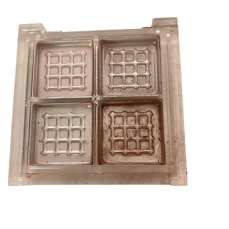 ニュートロクラブ アイパレット/too cool for school/アイシャドウパレットを使ったクチコミ(1枚目)